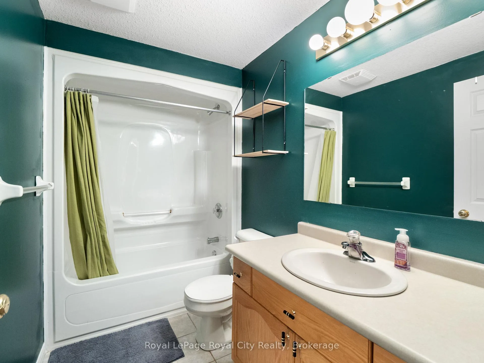 Photo 21 of 47 Schroder Crescent, Guelph, Grange Road — HOMEH