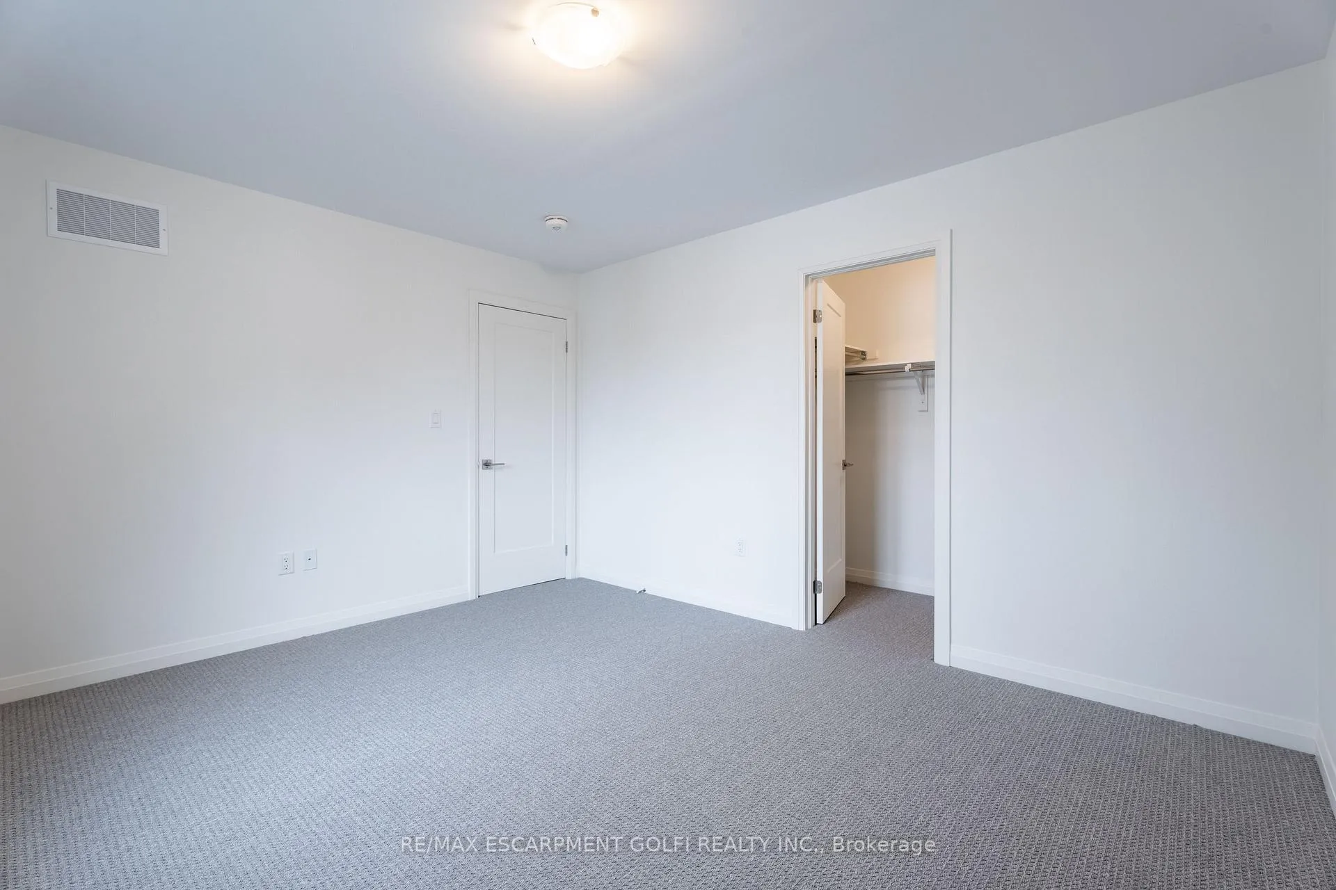 Photo 30 of 117 Whitefish Crescent, Hamilton, Stoney Creek — HOMEH