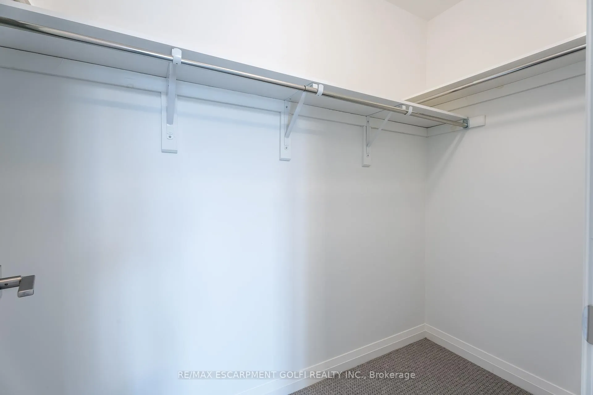 Photo 31 of 117 Whitefish Crescent, Hamilton, Stoney Creek — HOMEH