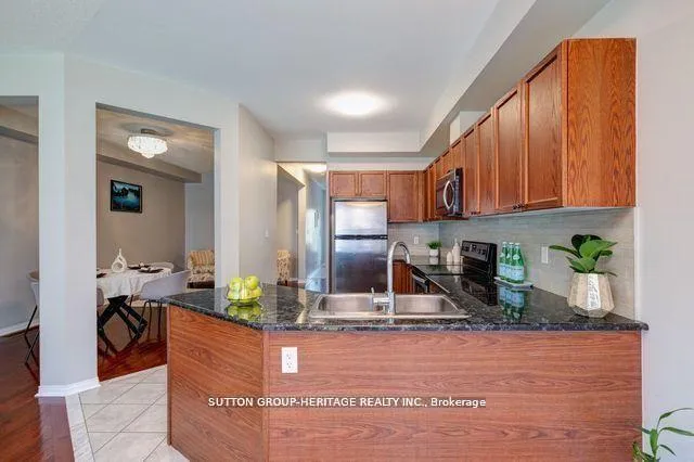 Photo 19 of 4 Hickman Road, Ajax, South East — HOMEH