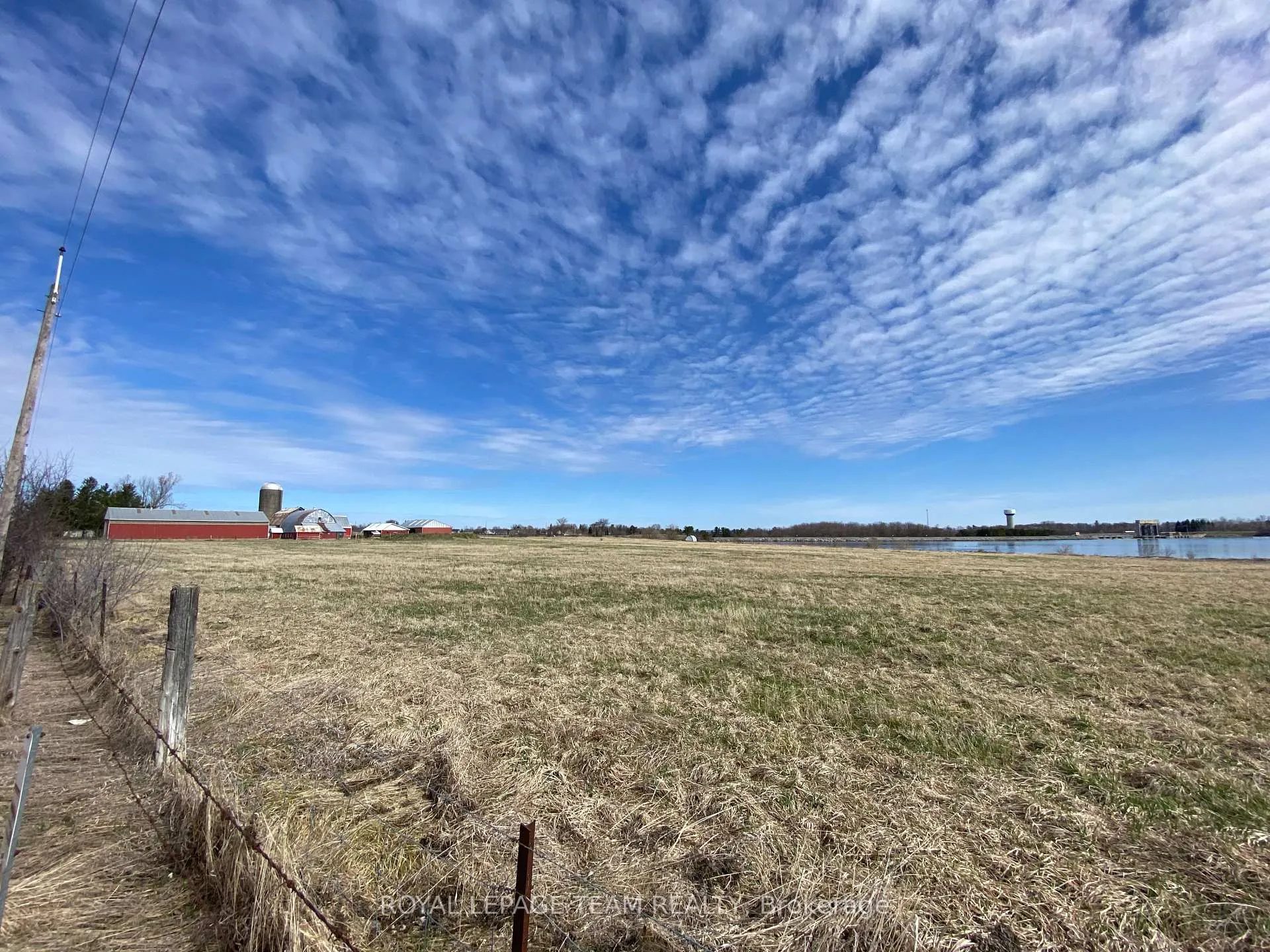 Photo 17 of 210 Baskin Drive E, Arnprior — HOMEH