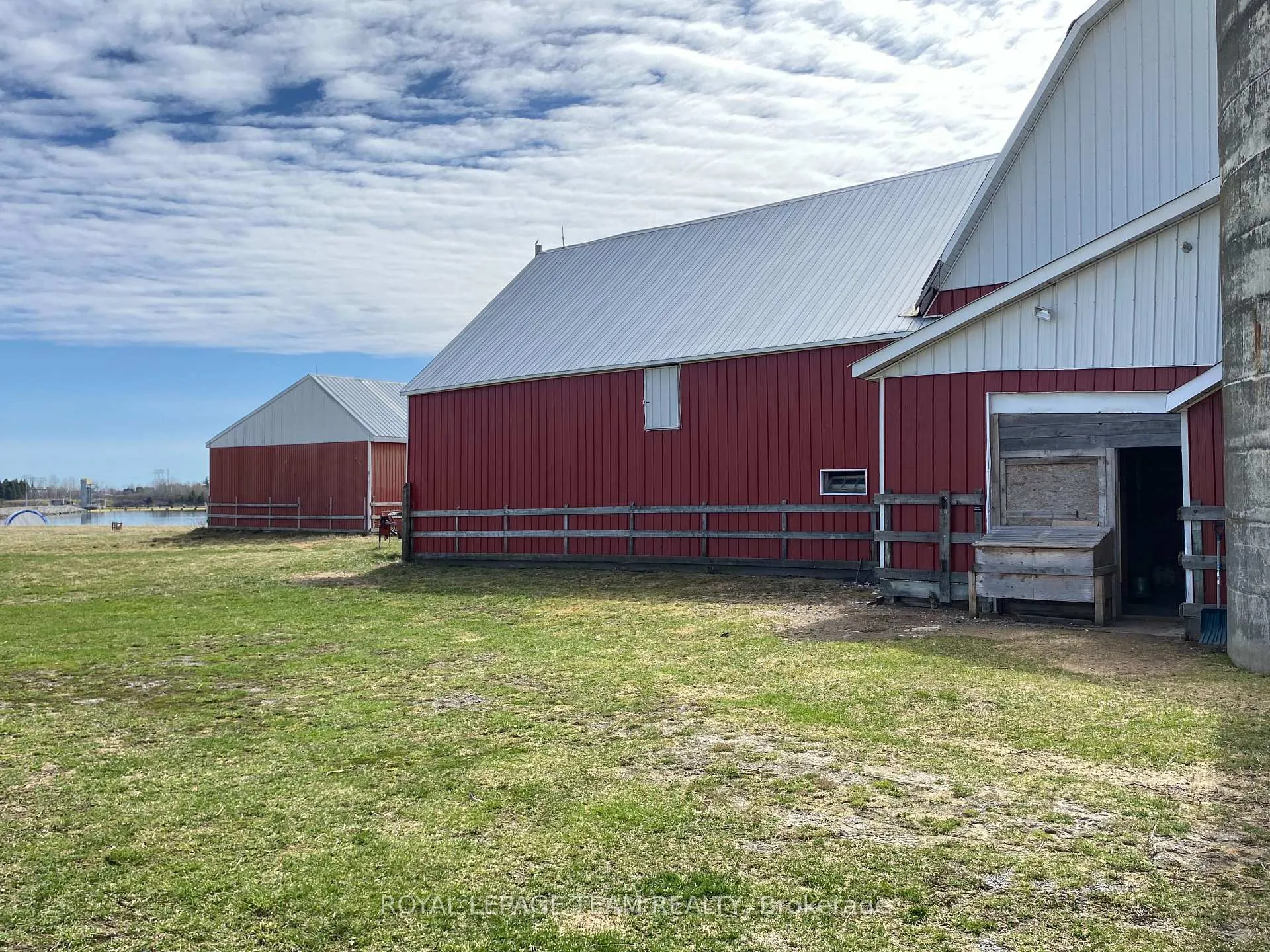 Photo 20 of 210 Baskin Drive E, Arnprior — HOMEH