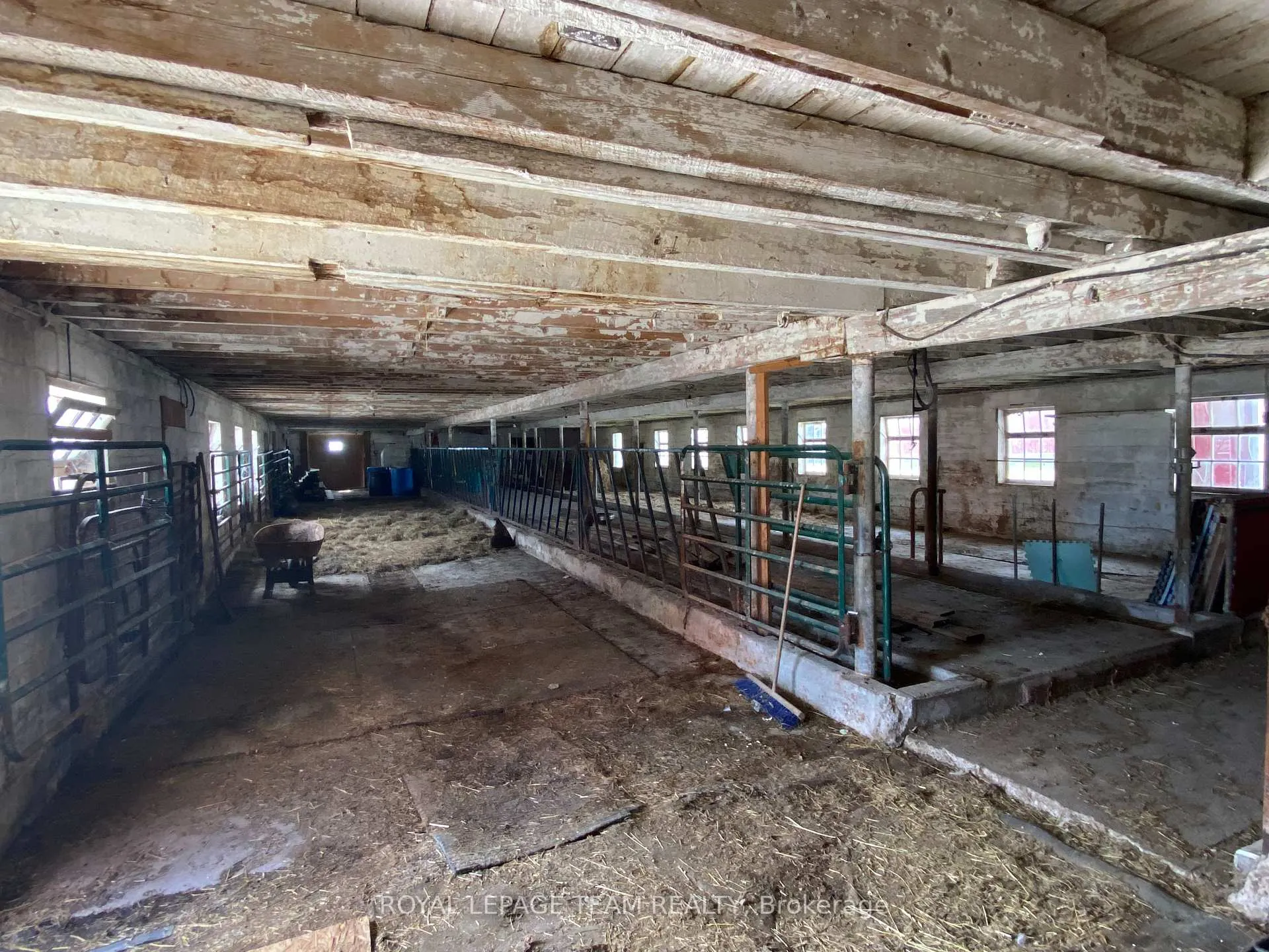Photo 25 of 210 Baskin Drive E, Arnprior — HOMEH