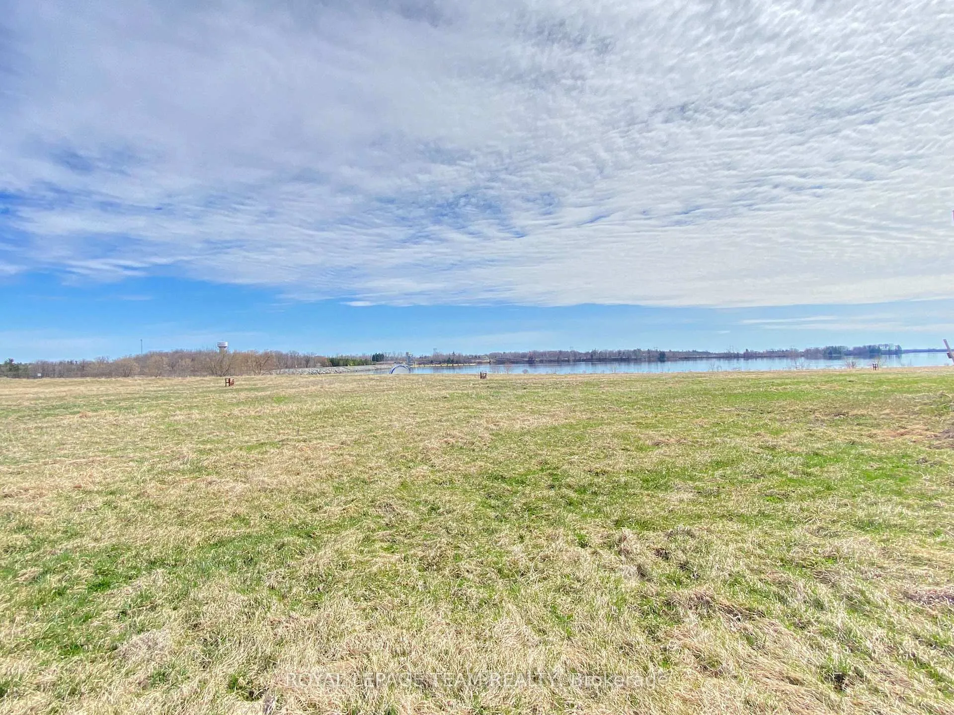 Photo 28 of 210 Baskin Drive E, Arnprior — HOMEH
