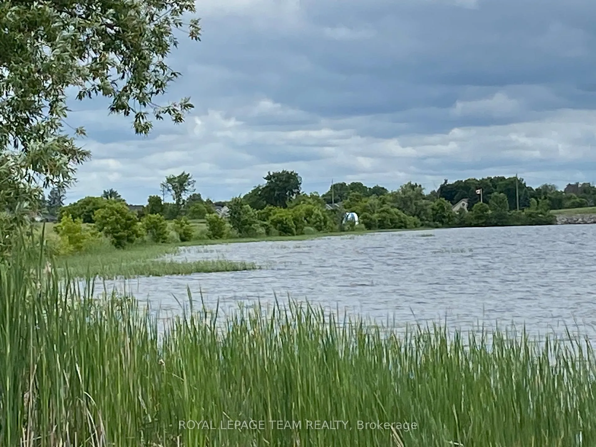 Photo 34 of 210 Baskin Drive E, Arnprior — HOMEH