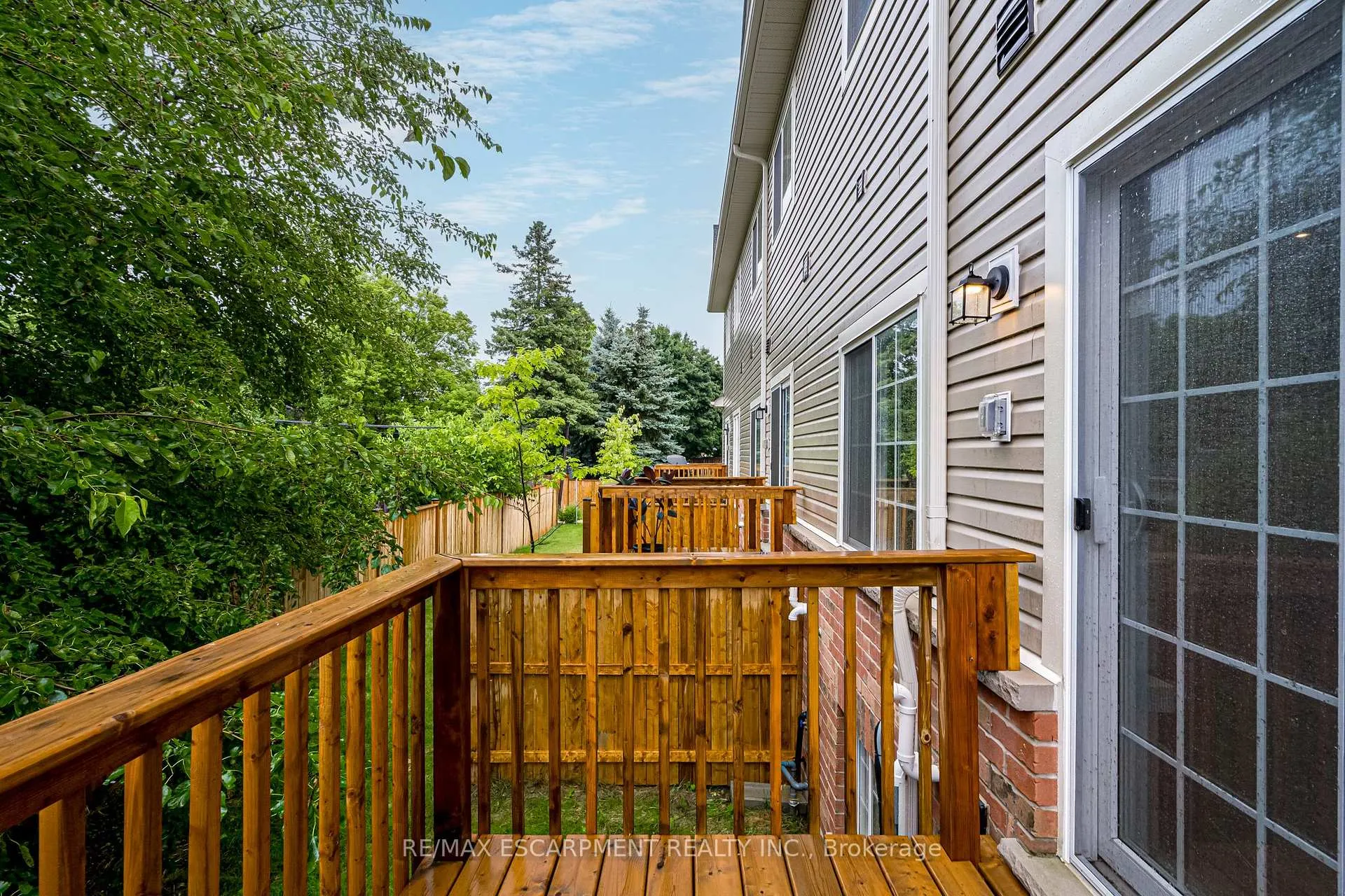 Photo 22 of 70 Dewberry Drive, Kitchener — HOMEH