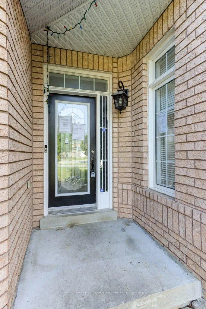 Photo 4 of 1958 Romina Court, Innisfil, Alcona — HOMEH