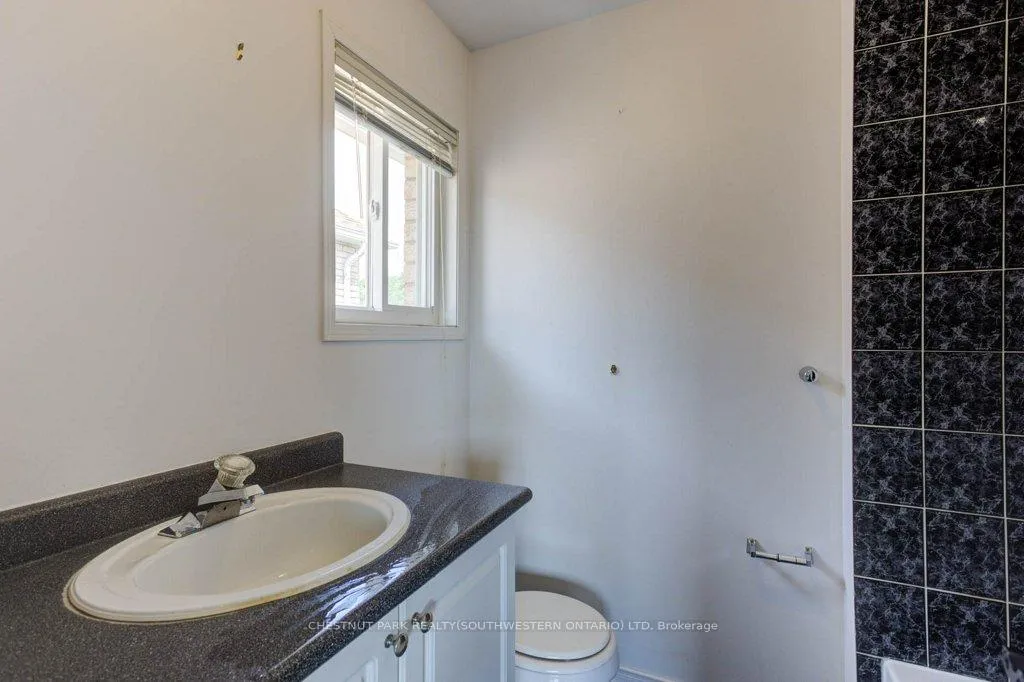 Photo 27 of 1958 Romina Court, Innisfil, Alcona — HOMEH