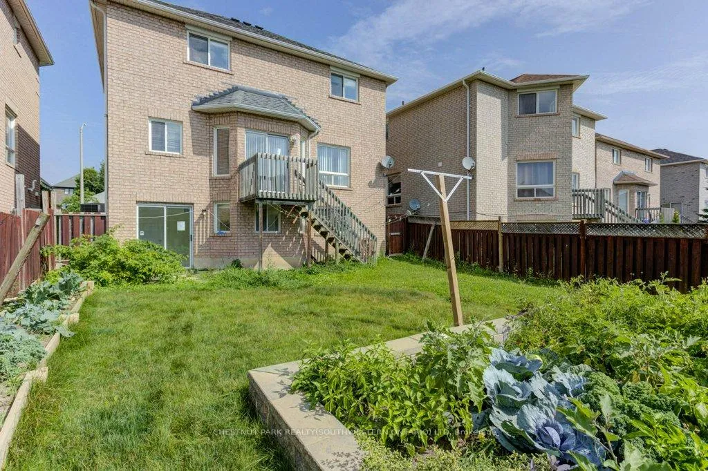 Photo 37 of 1958 Romina Court, Innisfil, Alcona — HOMEH