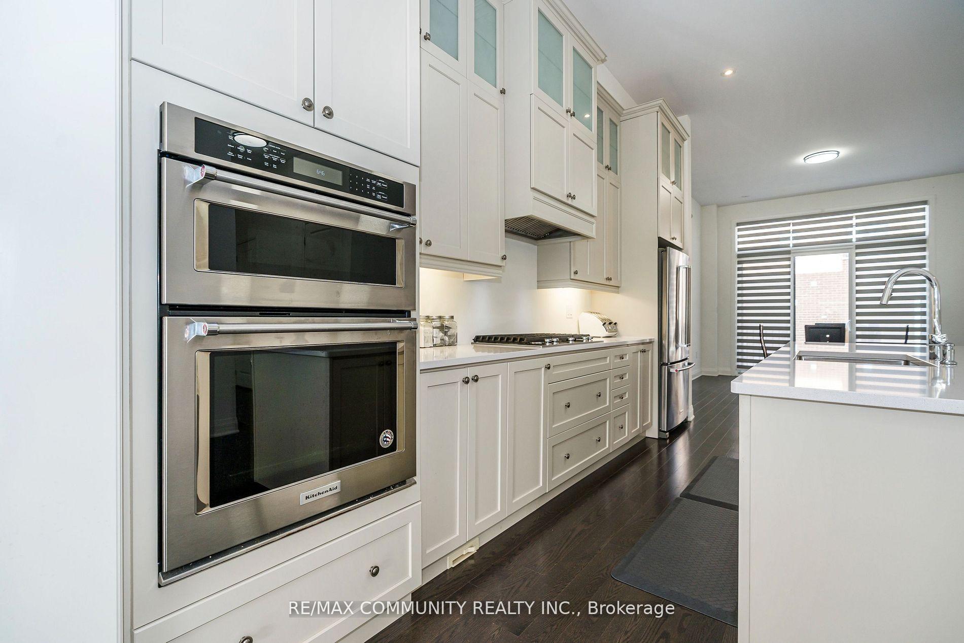 Photo 17 of 2 Crows Nest Lane, Clarington, Bowmanville — HOMEH