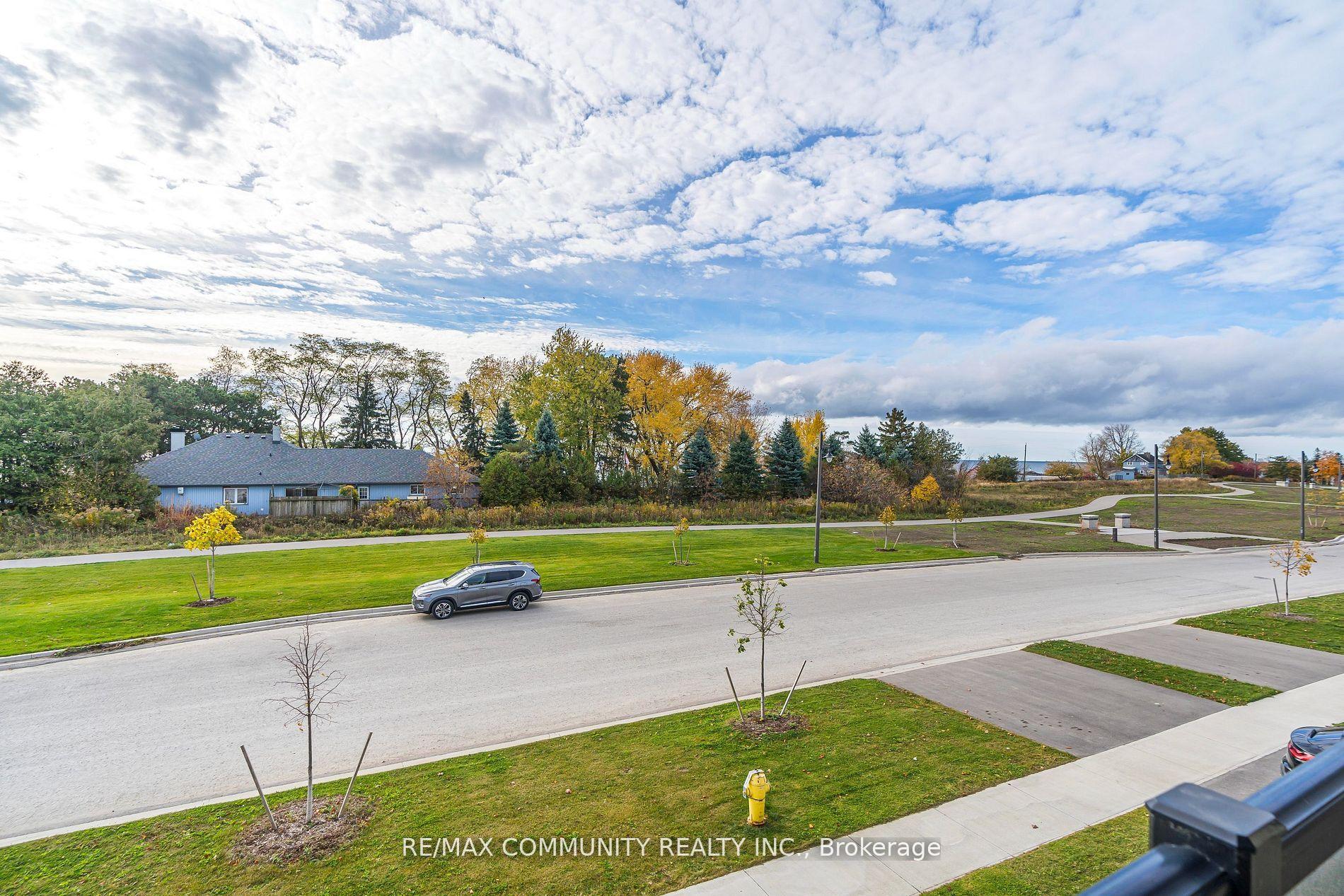 Photo 25 of 2 Crows Nest Lane, Clarington, Bowmanville — HOMEH