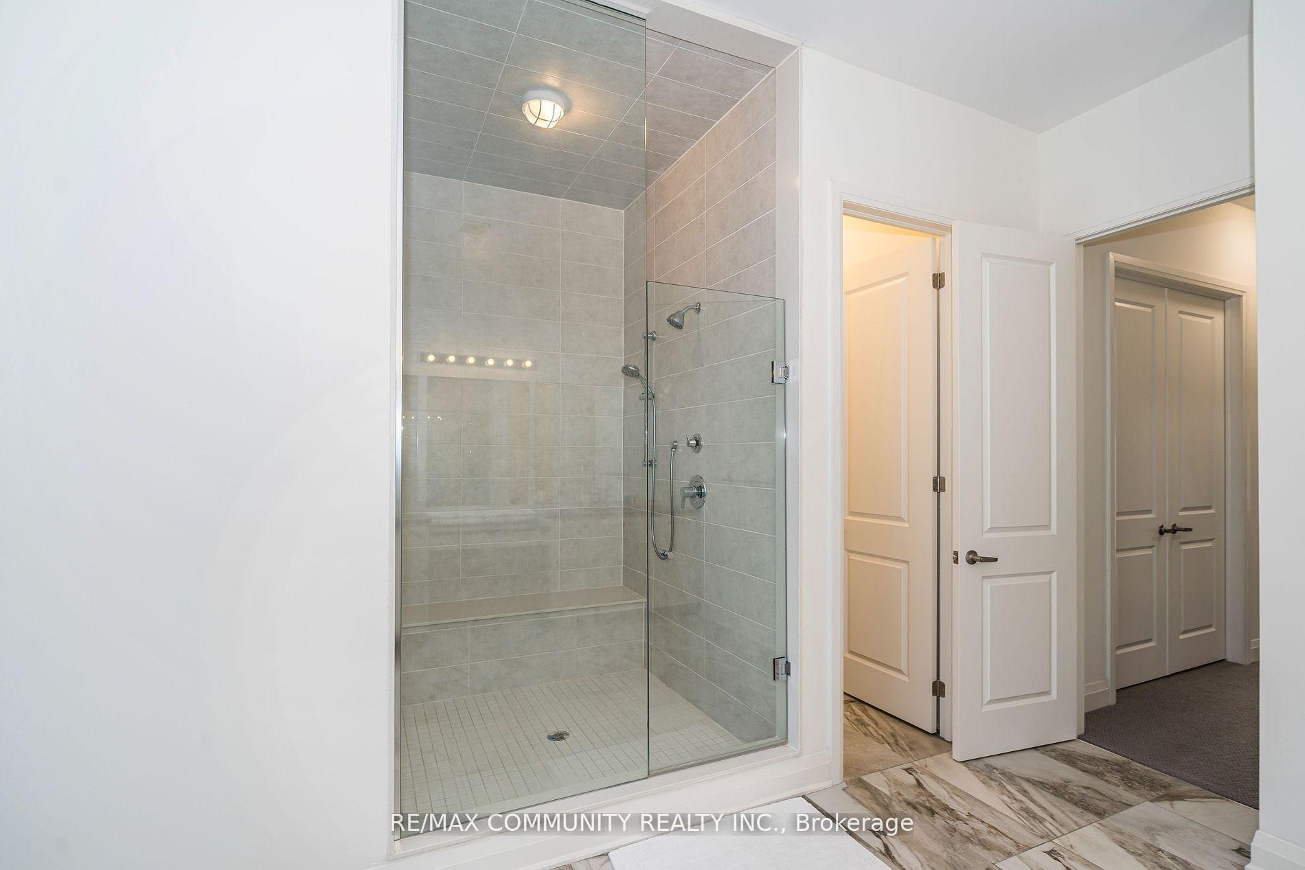 Photo 27 of 2 Crows Nest Lane, Clarington, Bowmanville — HOMEH