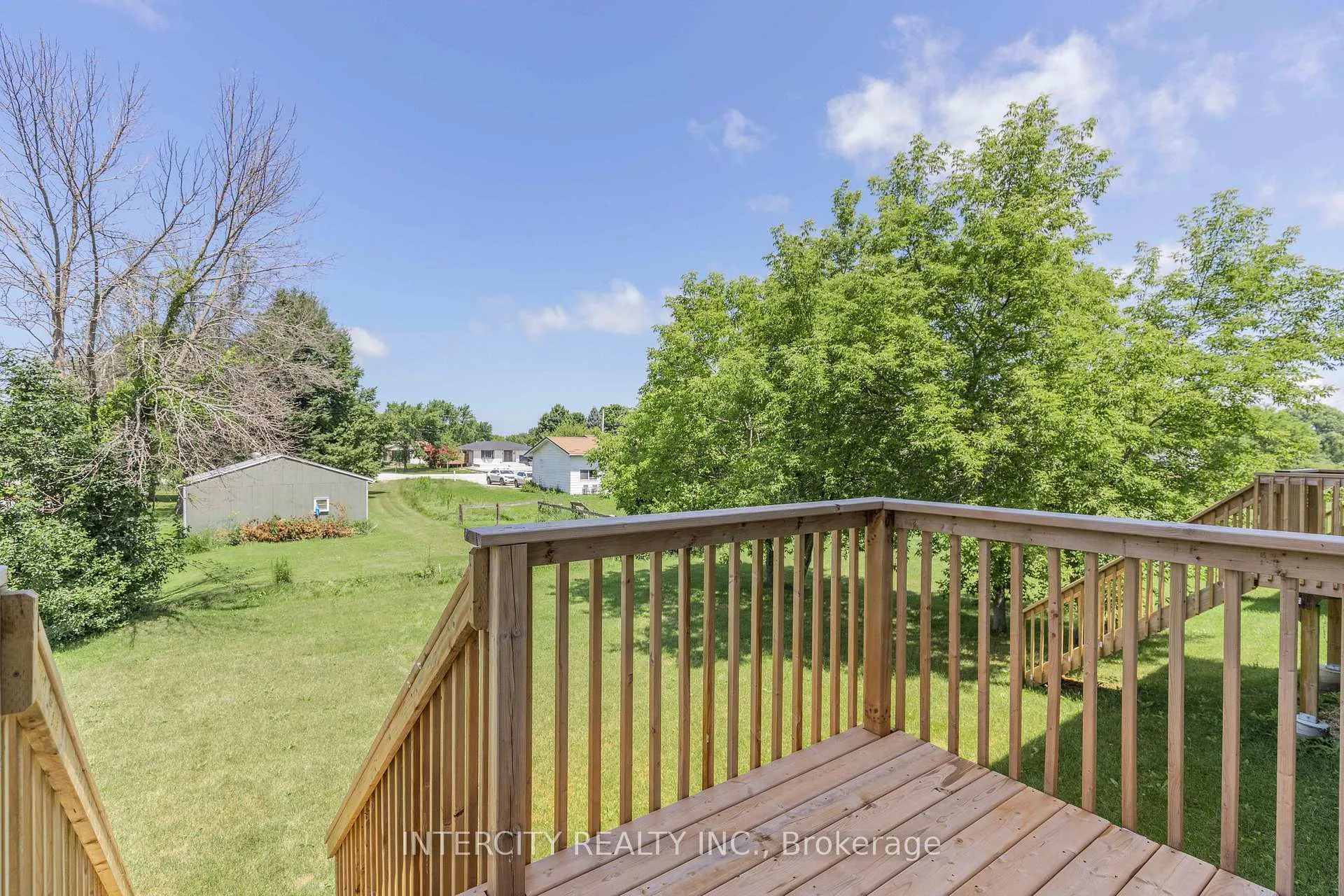 Photo 40 of 329 Quebec Street, Clearview, Stayner — HOMEH
