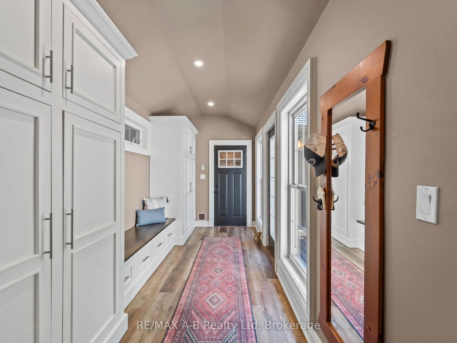 Photo 6 of 4734 32 Line, Perth South, Sebringville — HOMEH