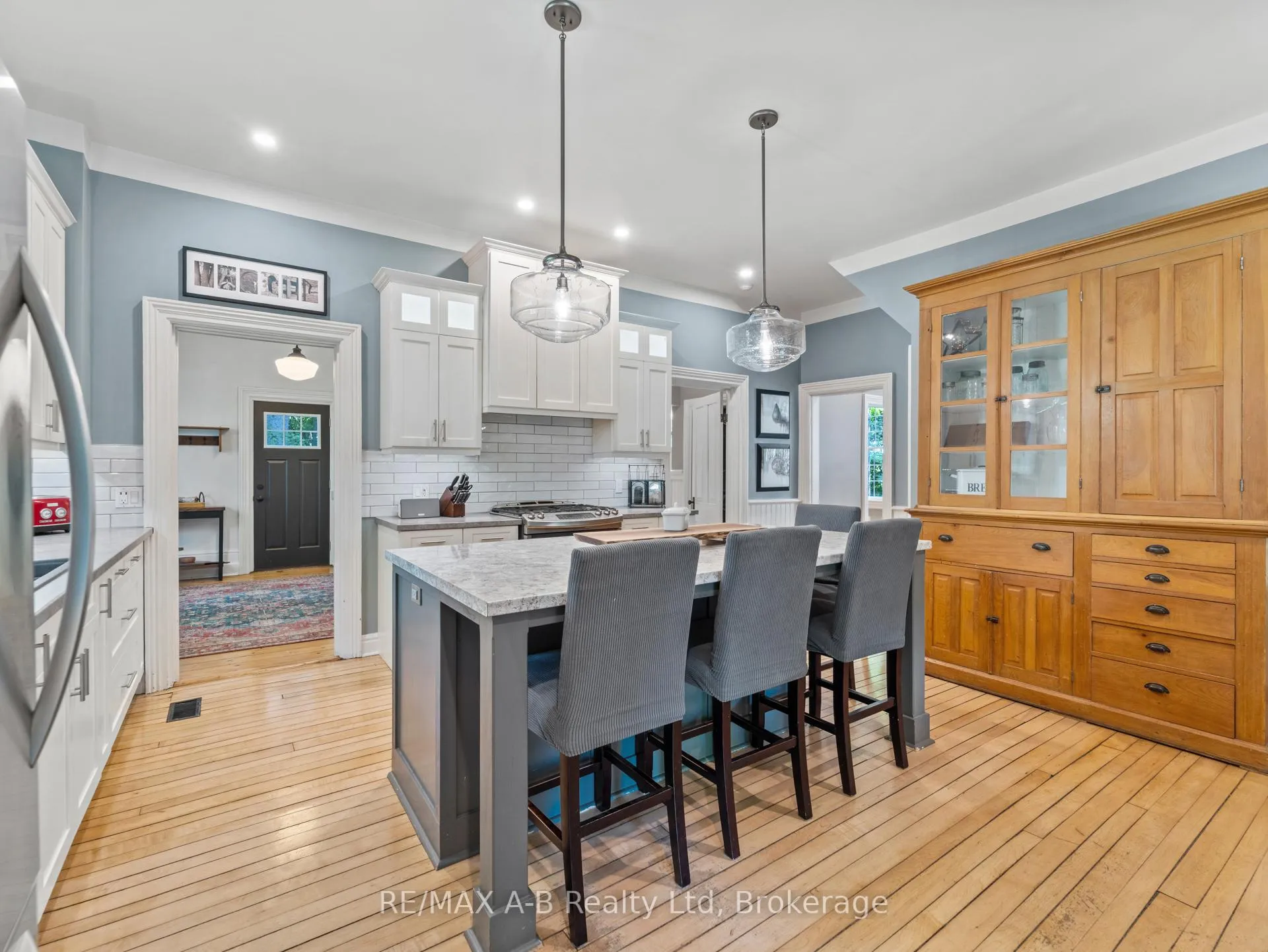 Photo 7 of 4734 32 Line, Perth South, Sebringville — HOMEH