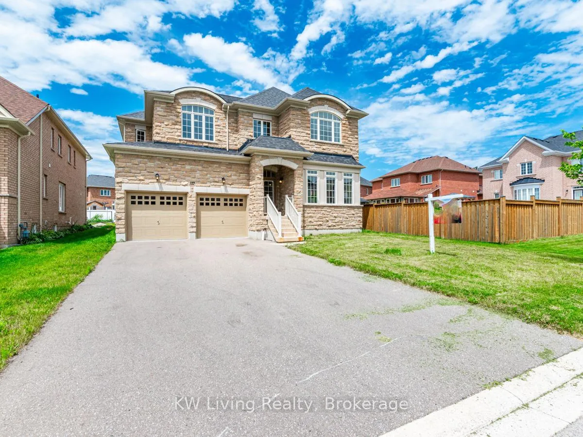 Photo 3 of 127 Copeland Crescent, Innisfil, Cookstown — HOMEH