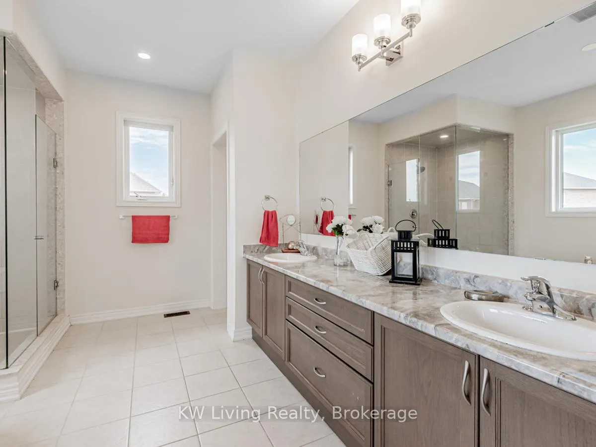 Photo 30 of 127 Copeland Crescent, Innisfil, Cookstown — HOMEH