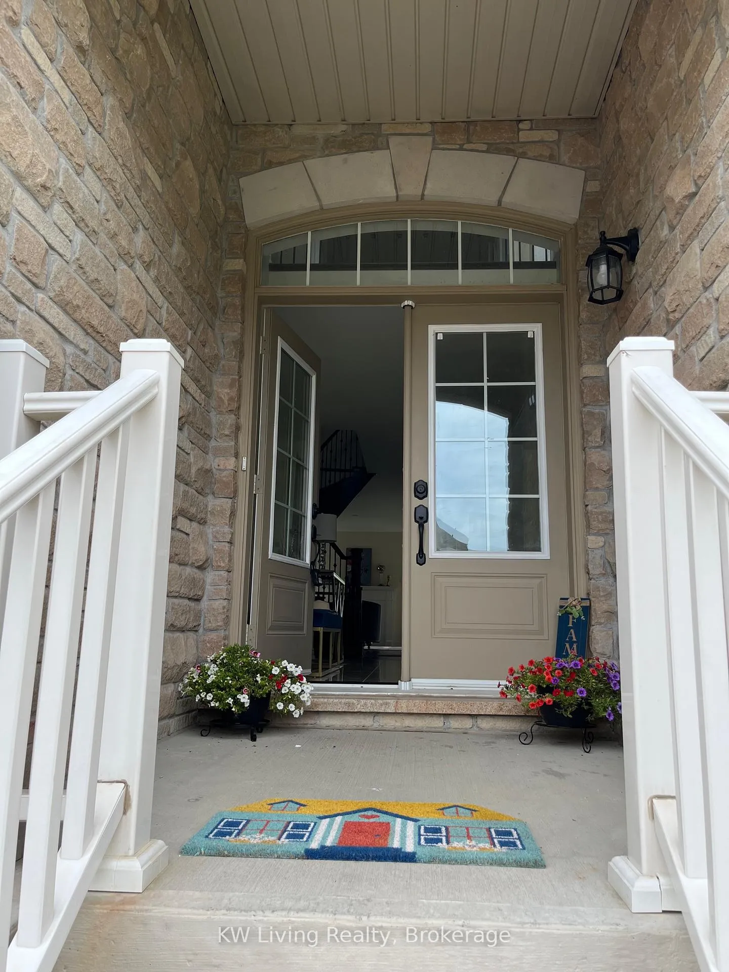 Photo 40 of 127 Copeland Crescent, Innisfil, Cookstown — HOMEH