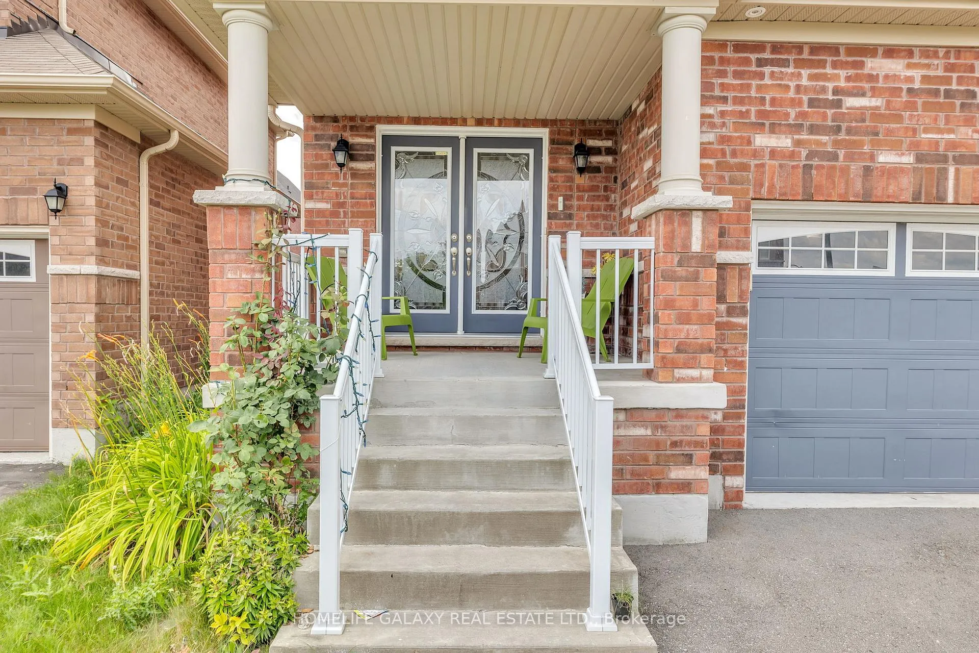 Photo 2 of 2560 Standardbred Drive E, Oshawa, Windfields — HOMEH