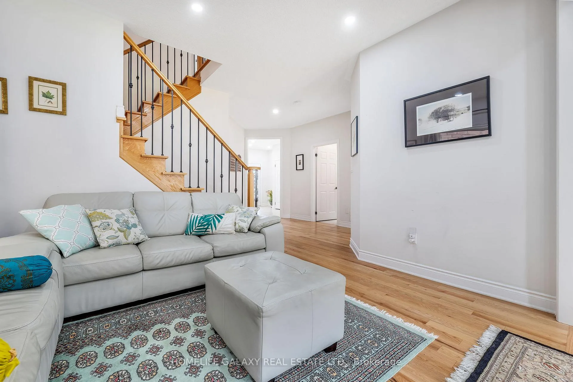 Photo 13 of 2560 Standardbred Drive E, Oshawa, Windfields — HOMEH