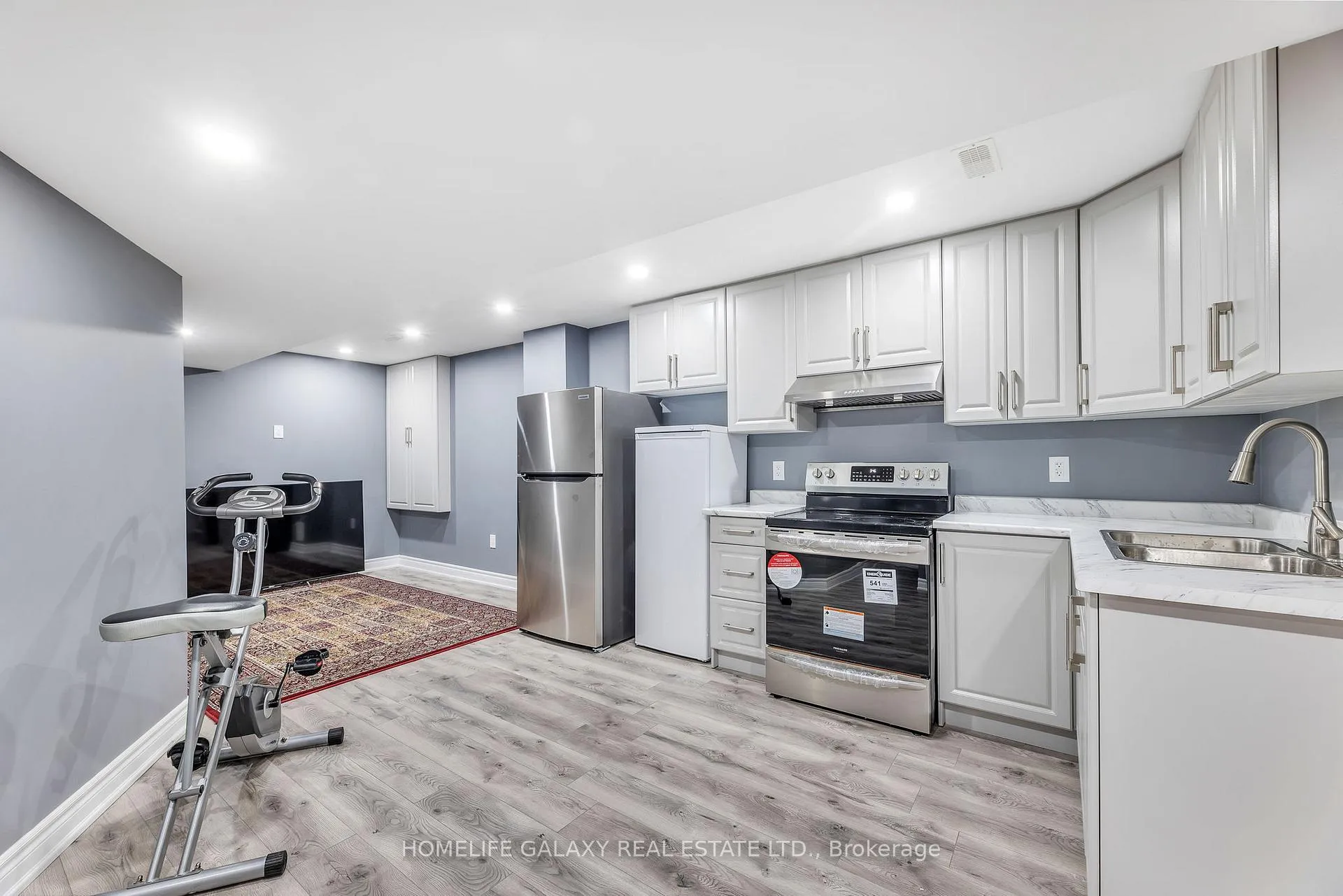 Photo 30 of 2560 Standardbred Drive E, Oshawa, Windfields — HOMEH
