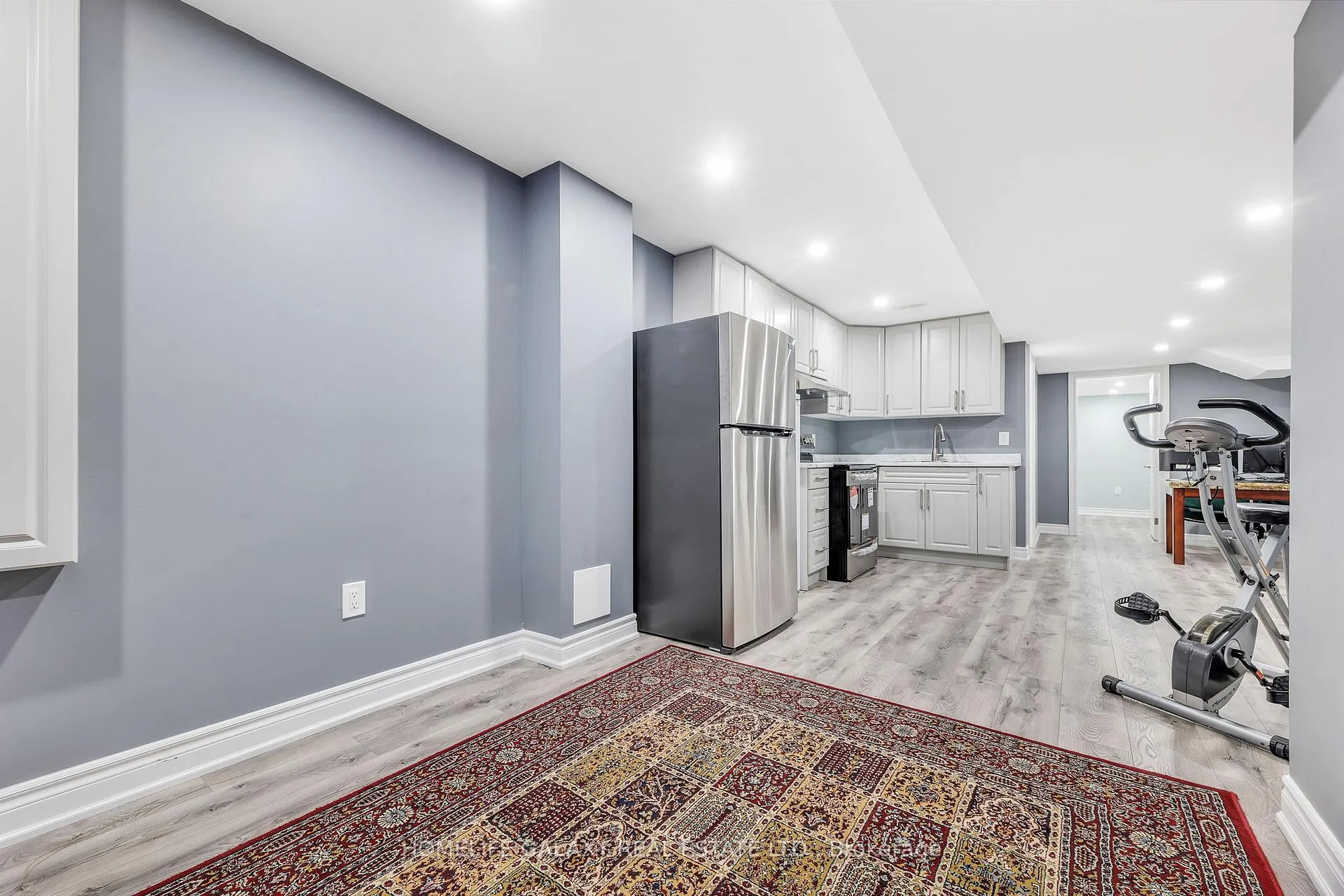 Photo 33 of 2560 Standardbred Drive E, Oshawa, Windfields — HOMEH