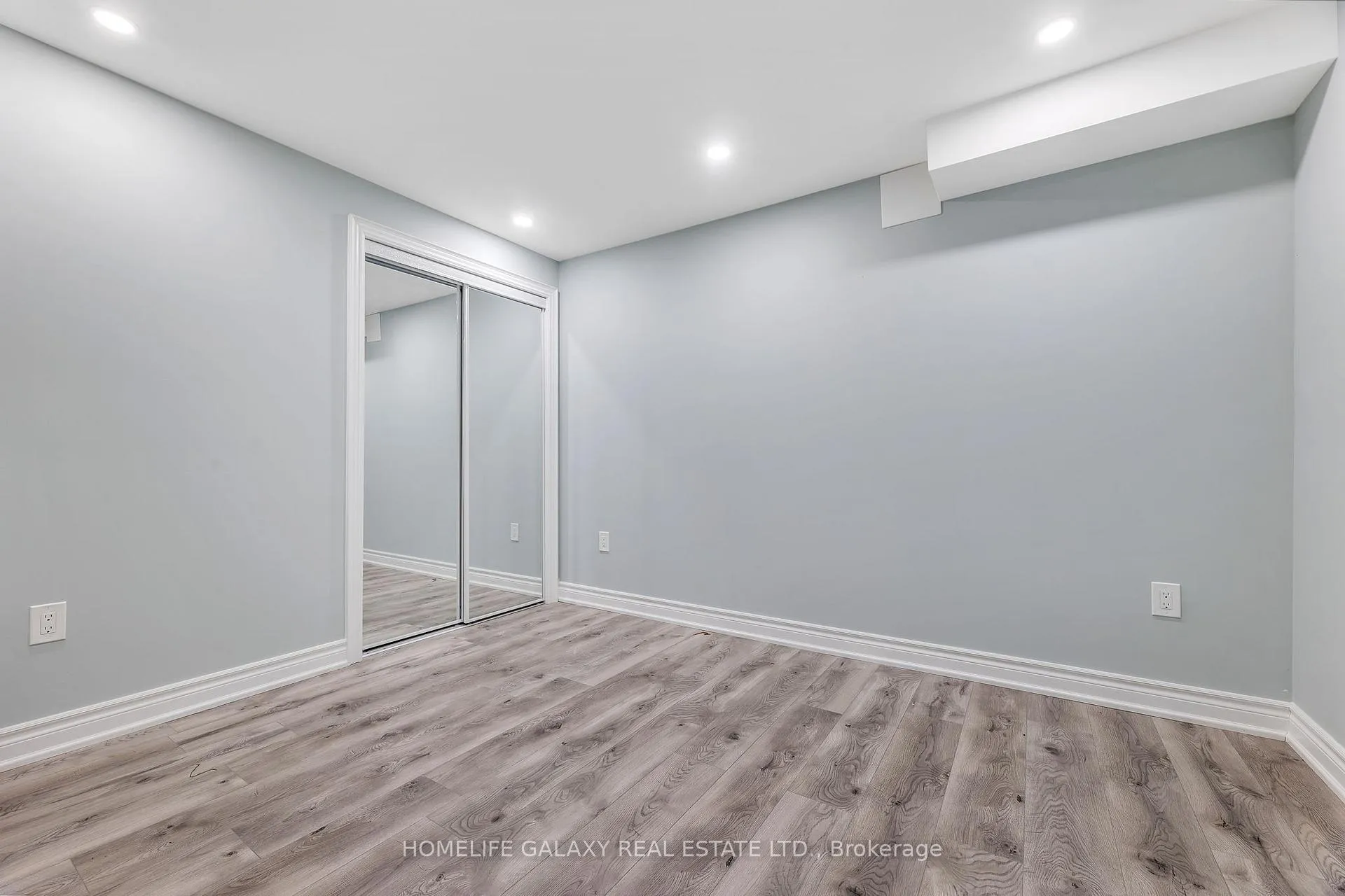 Photo 39 of 2560 Standardbred Drive E, Oshawa, Windfields — HOMEH
