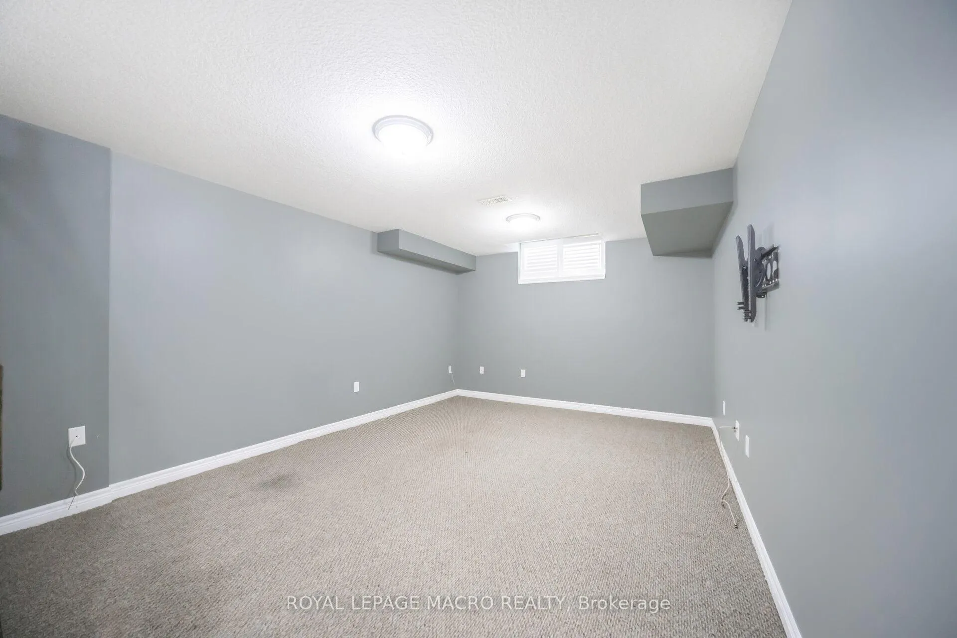 Photo 19 of 115 Pelech Crescent, Hamilton, Rural Glanbrook — HOMEH