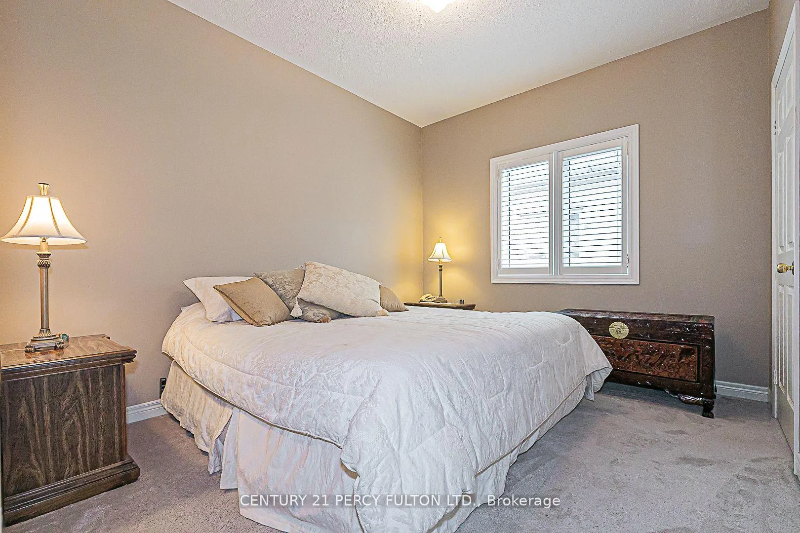 Photo 11 of 508 Stone Road, Aurora, Aurora Grove — HOMEH