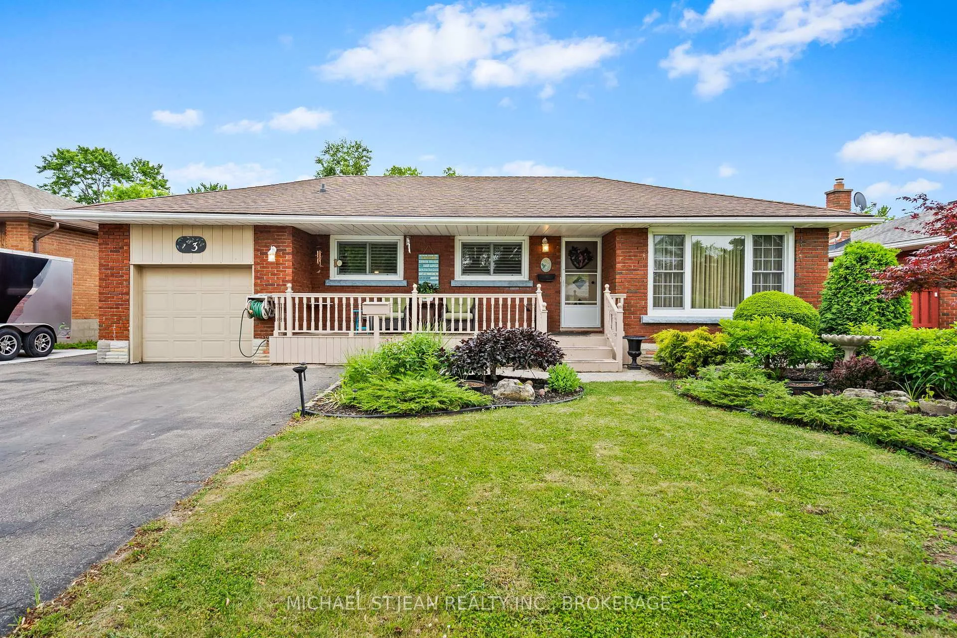 Photo 2 of 3 McNab Drive, Welland, Prince Charles — HOMEH