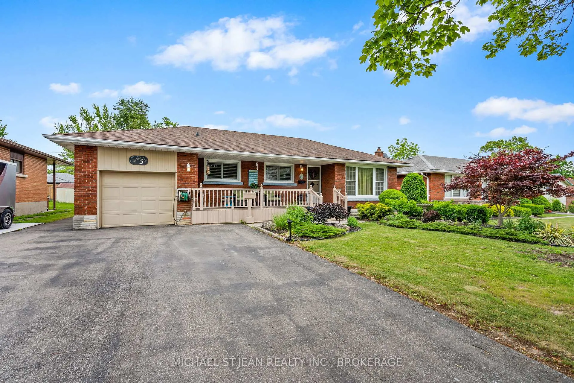 Photo 3 of 3 McNab Drive, Welland, Prince Charles — HOMEH