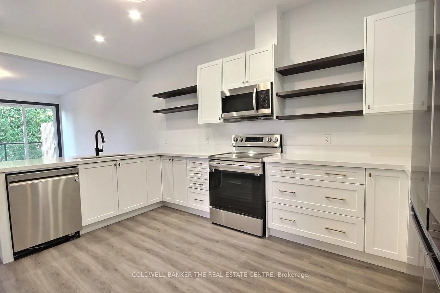 Photo 5 of Unit B, 23 Gray Street, Severn, Coldwater — HOMEH