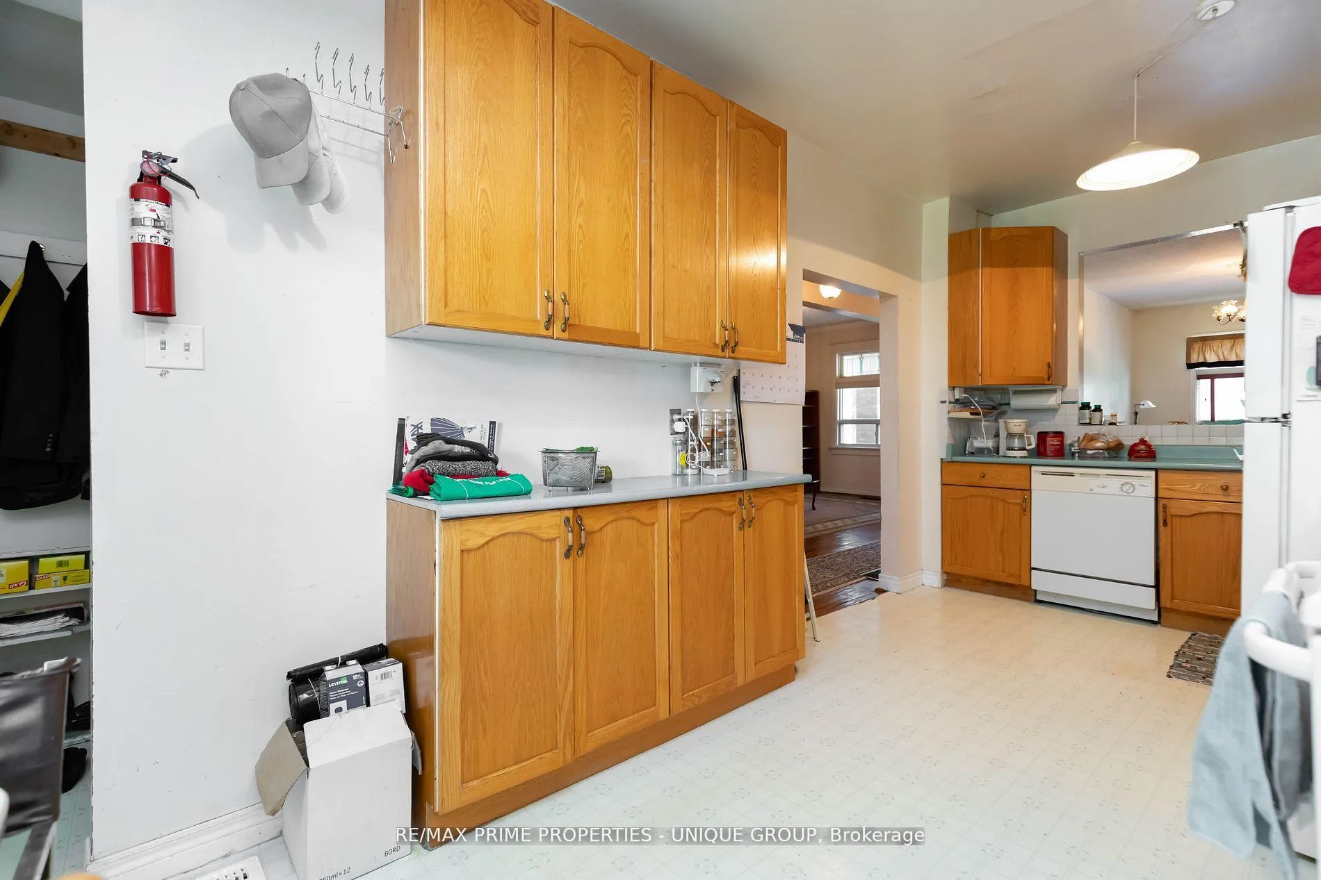 Photo 12 of 21 Cambridge Avenue, Toronto, Playter Estates-Danforth — HOMEH