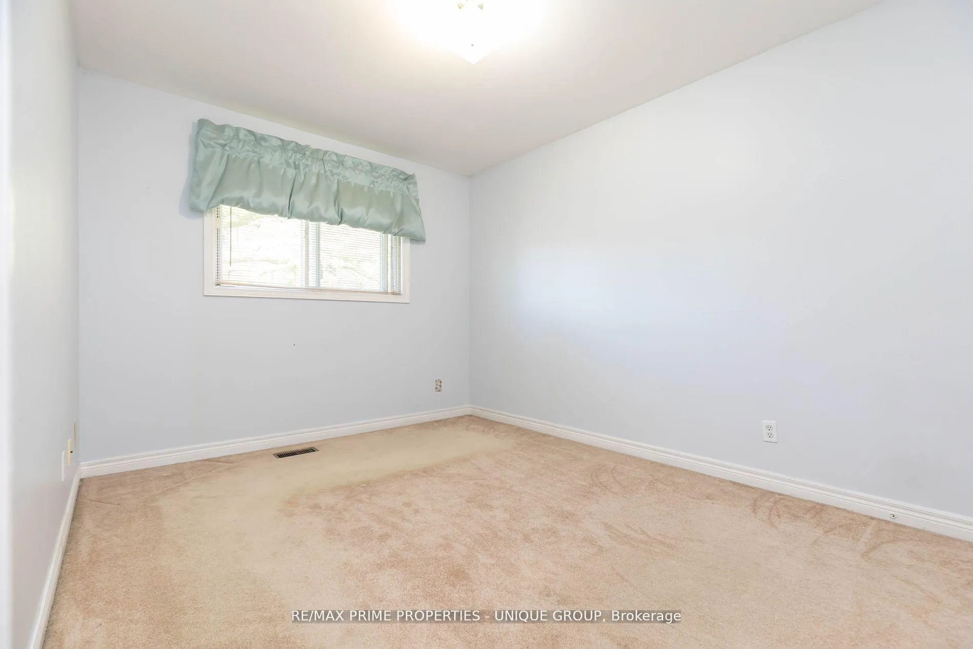 Photo 17 of 21 Cambridge Avenue, Toronto, Playter Estates-Danforth — HOMEH