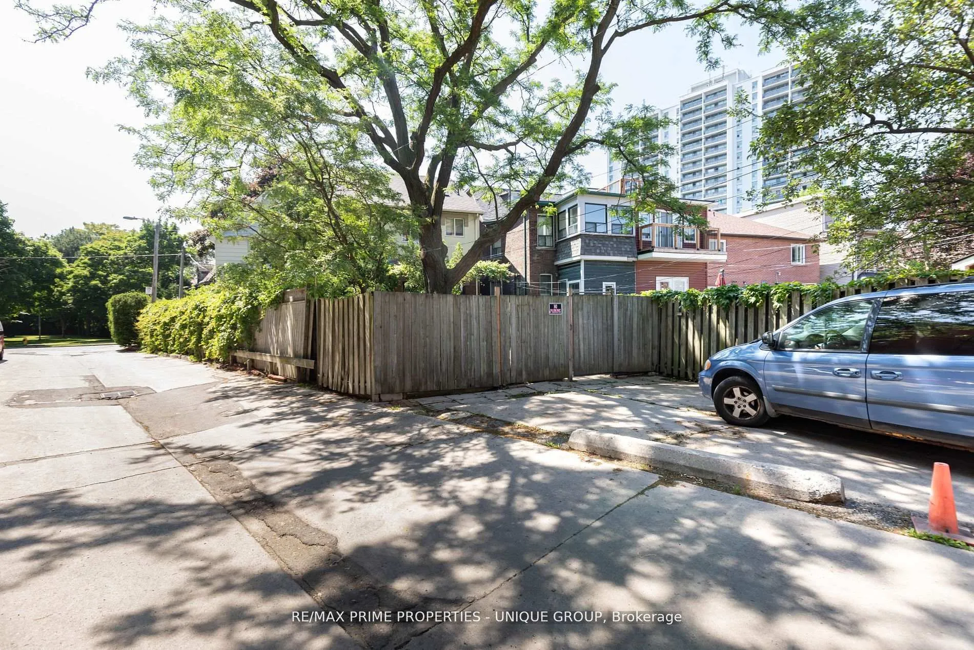 Photo 40 of 21 Cambridge Avenue, Toronto, Playter Estates-Danforth — HOMEH