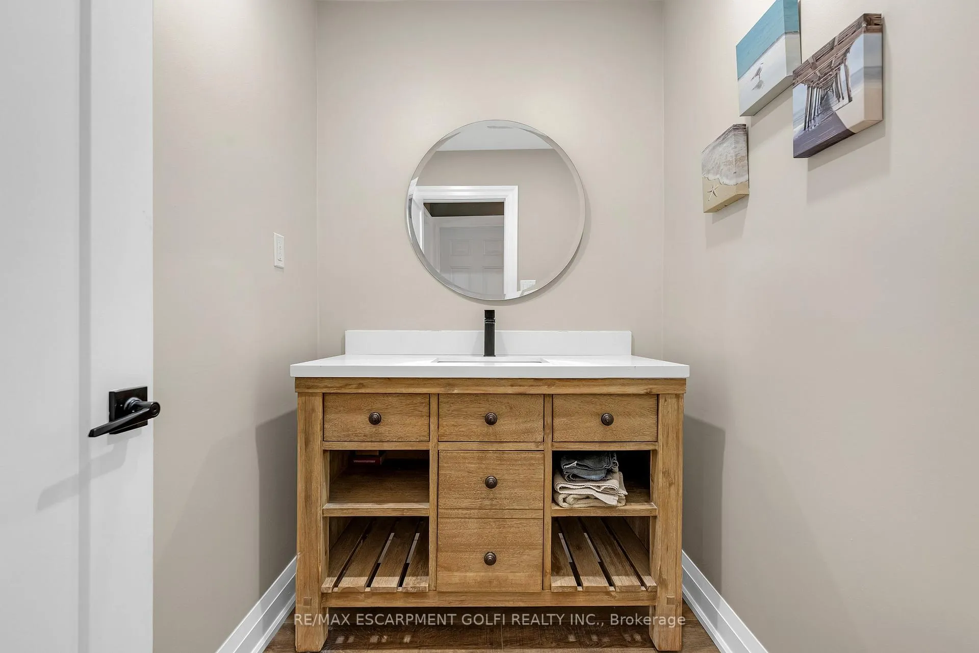 Photo 13 of 64 Hildegard Drive, Hamilton, Gershome — HOMEH