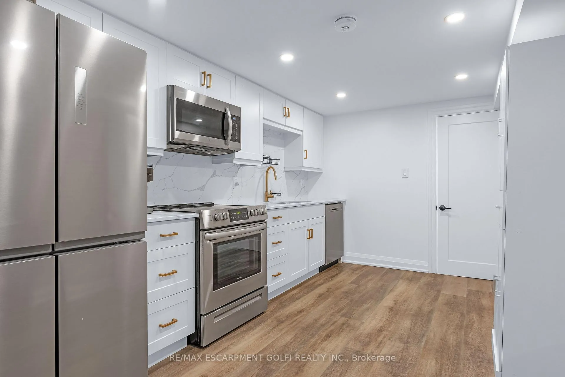 Photo 26 of 64 Hildegard Drive, Hamilton, Gershome — HOMEH