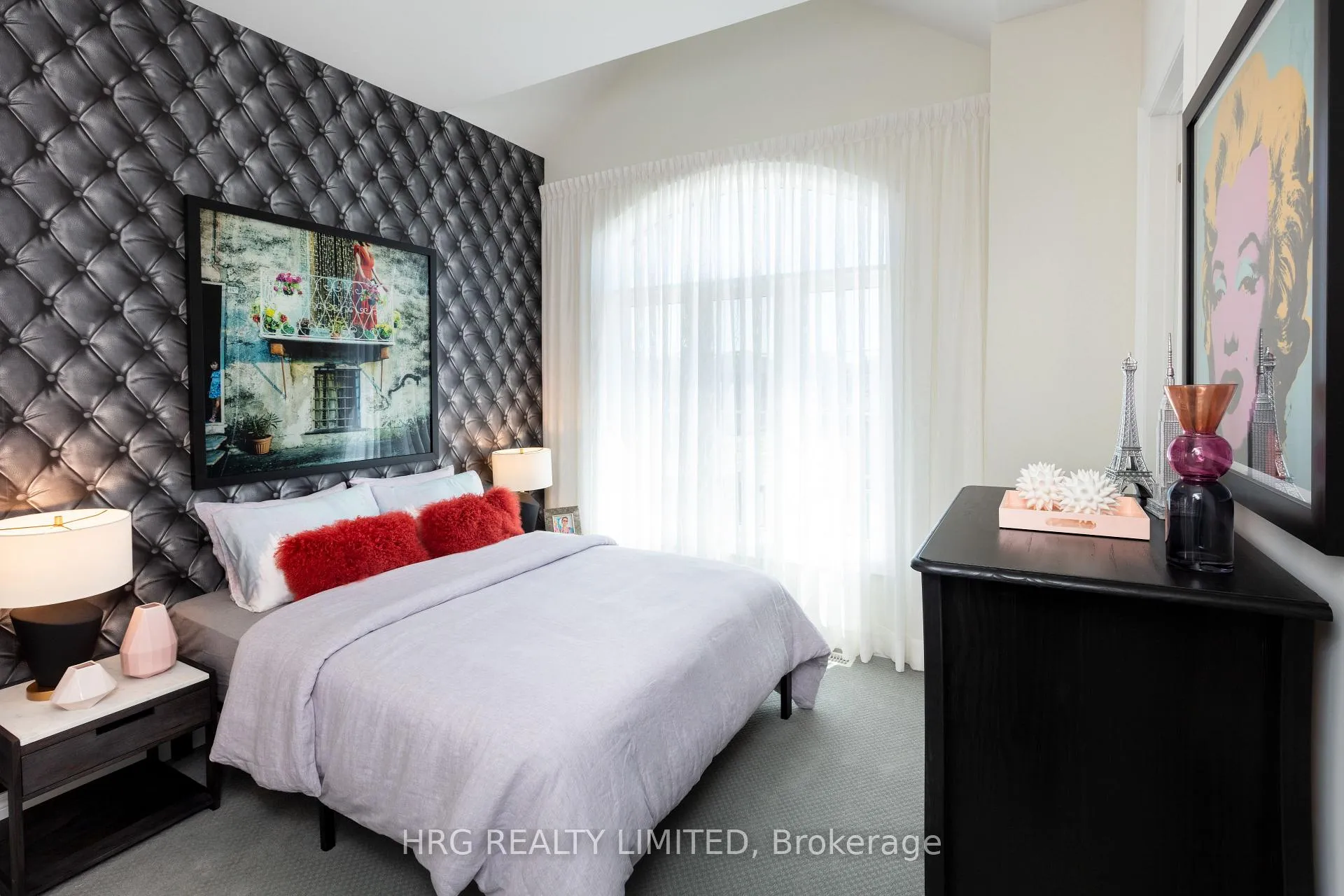 Photo 9 of 18 Brabin Circle, Whitby, Williamsburg — HOMEH