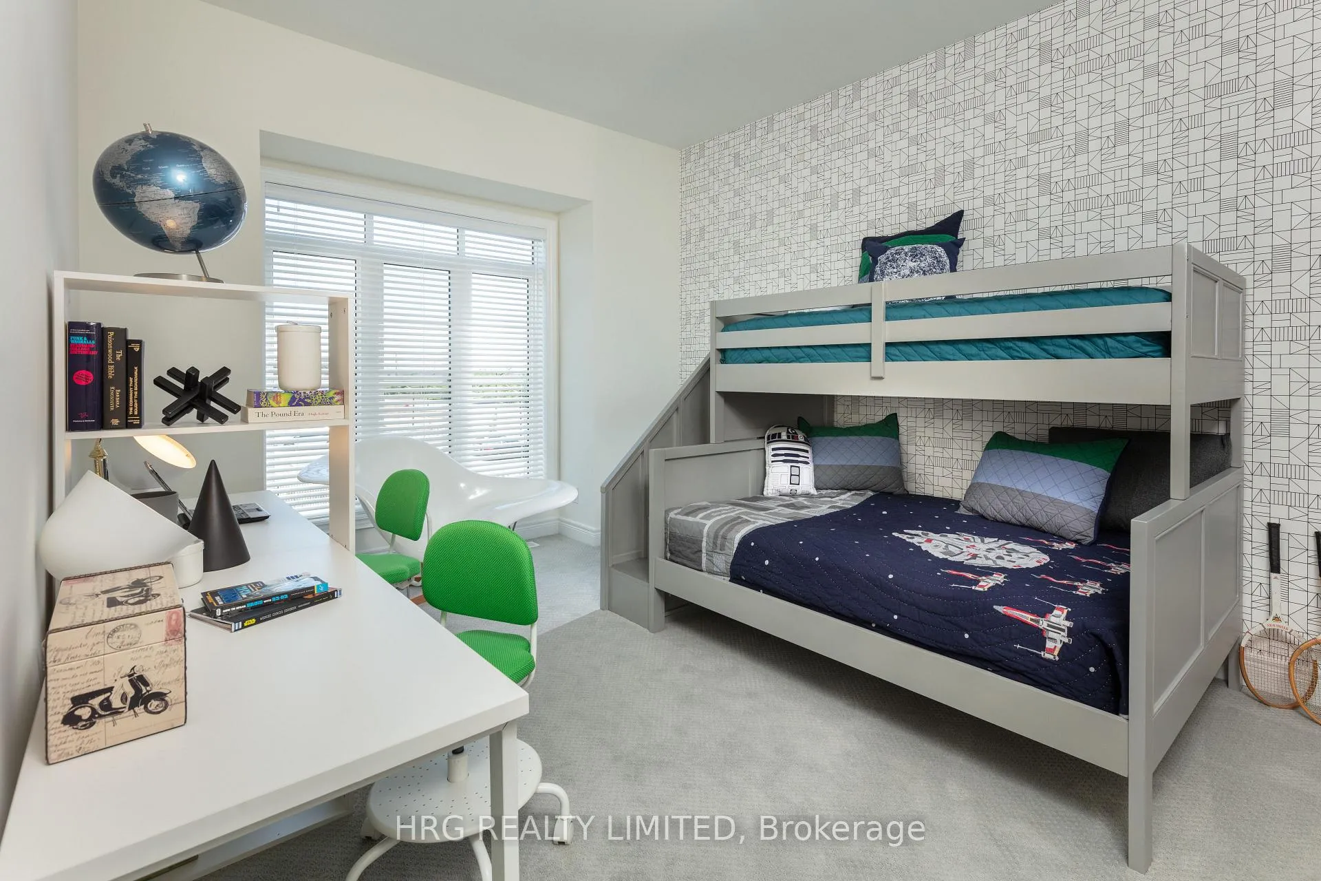 Photo 10 of 18 Brabin Circle, Whitby, Williamsburg — HOMEH