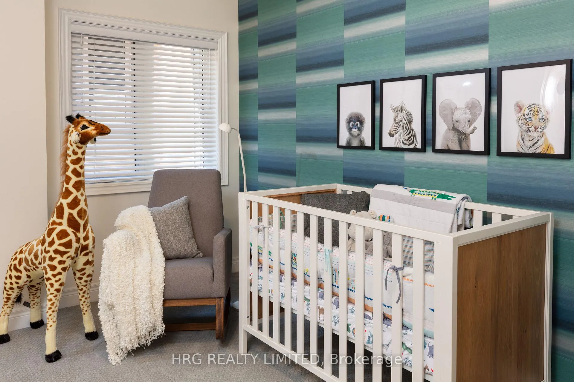 Photo 11 of 18 Brabin Circle, Whitby, Williamsburg — HOMEH