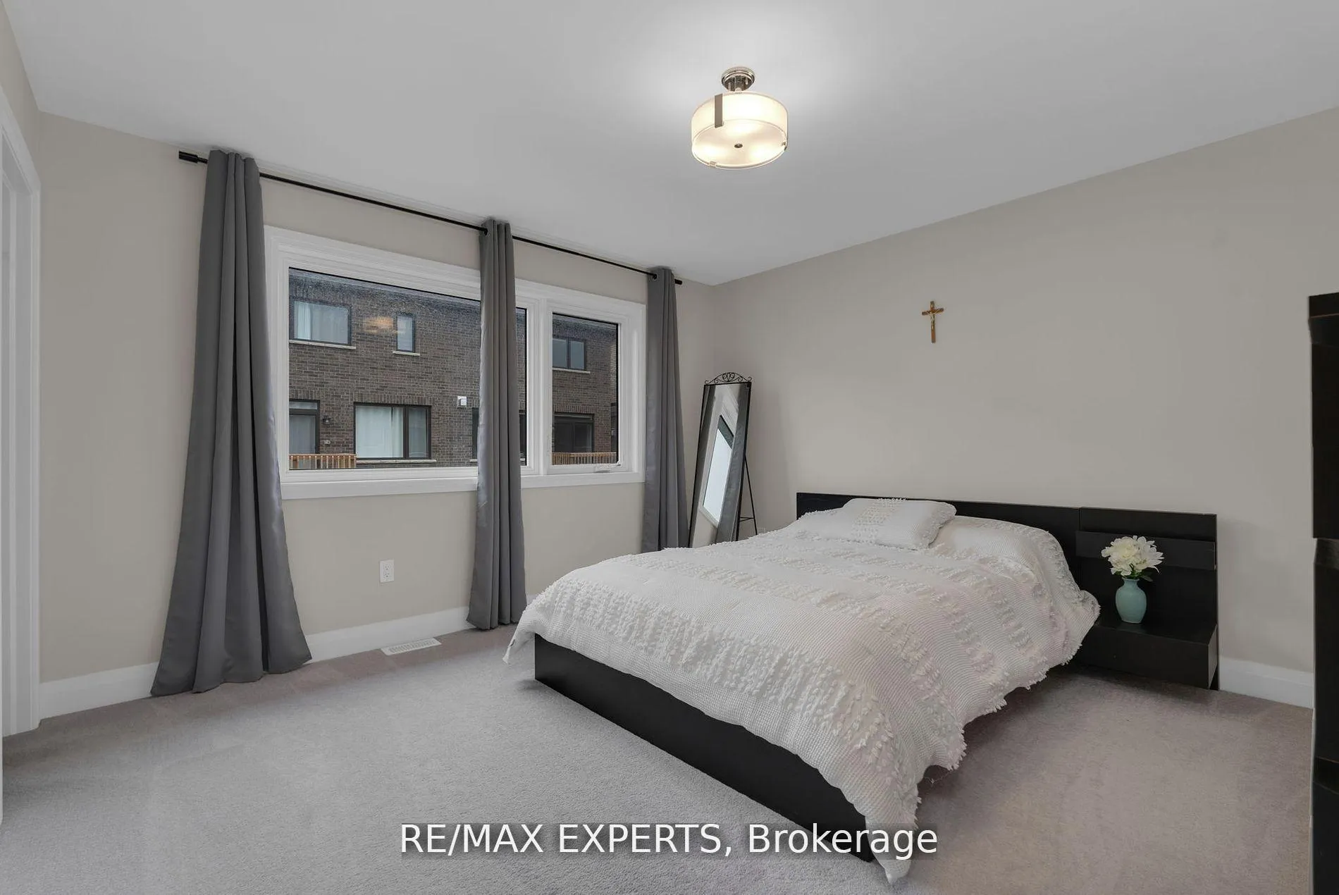 Photo 19 of 27 Sweet Cicely Street, Springwater, Midhurst — HOMEH