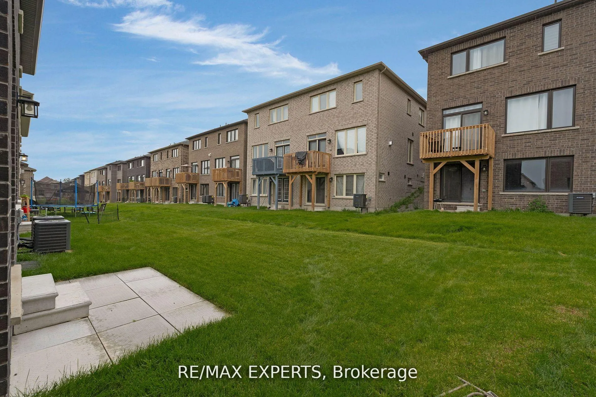 Photo 30 of 27 Sweet Cicely Street, Springwater, Midhurst — HOMEH