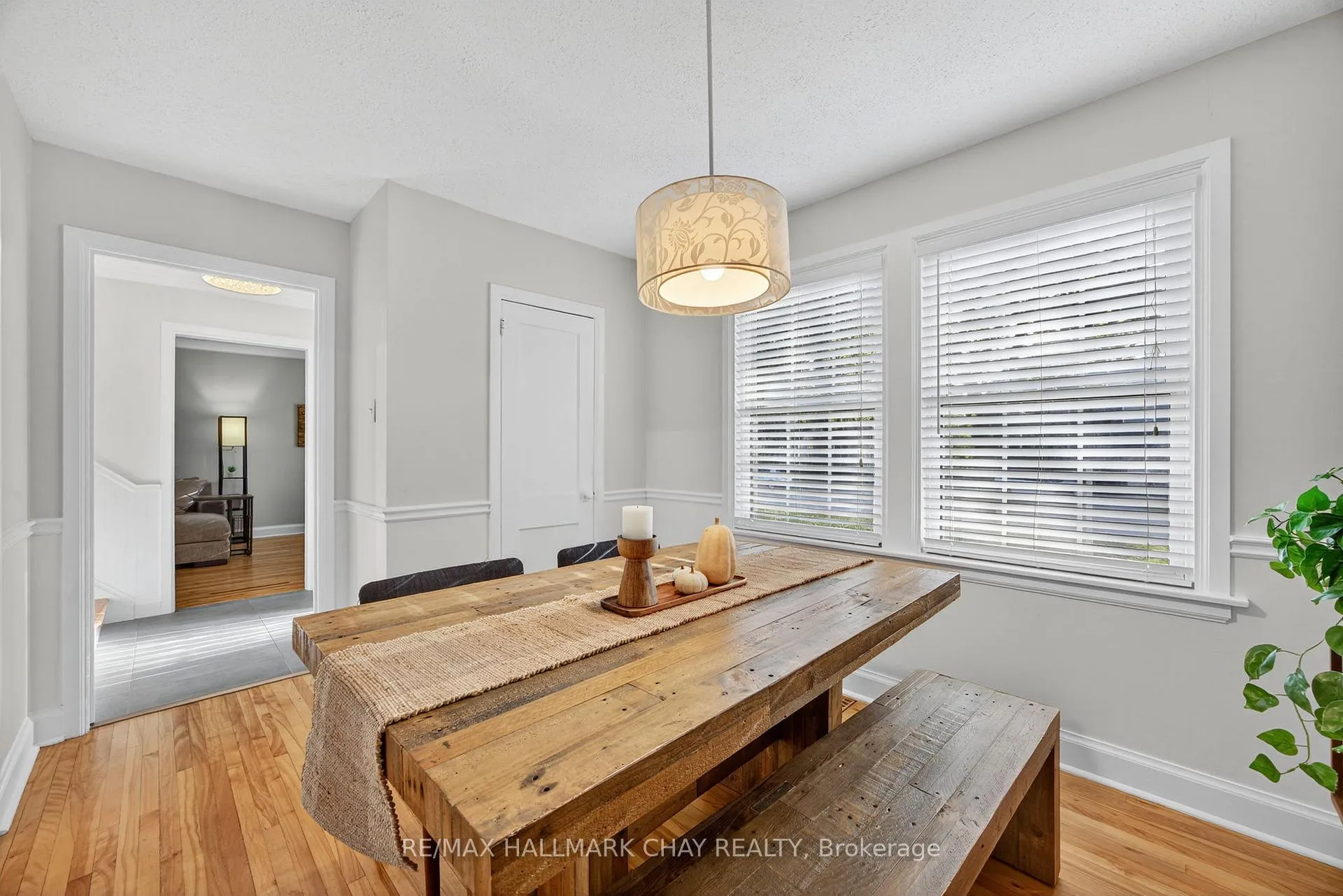 Photo 14 of 107 Peel Street, Barrie, Wellington — HOMEH