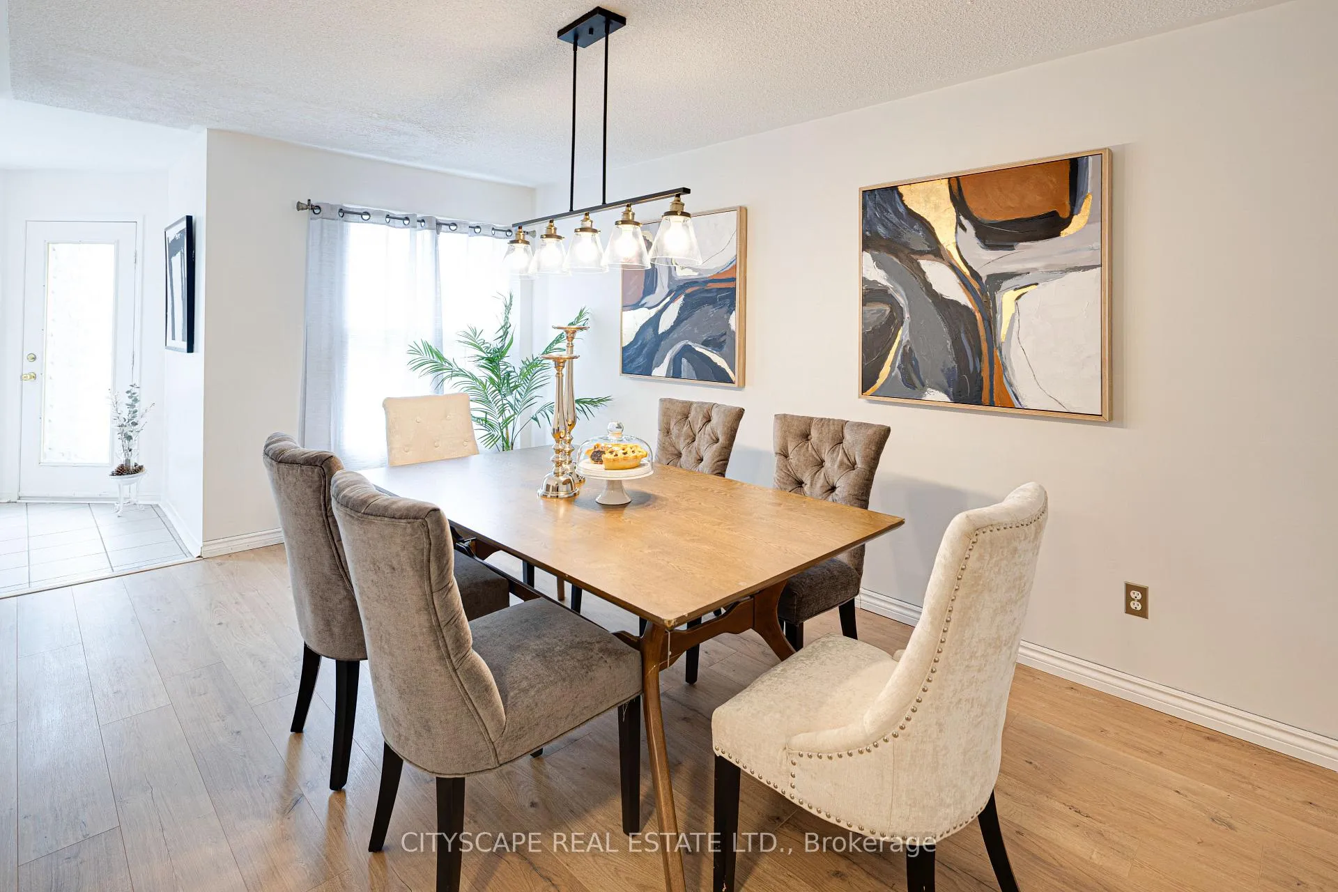 Photo 20 of 1113 Gossamer Drive, Pickering, Liverpool — HOMEH