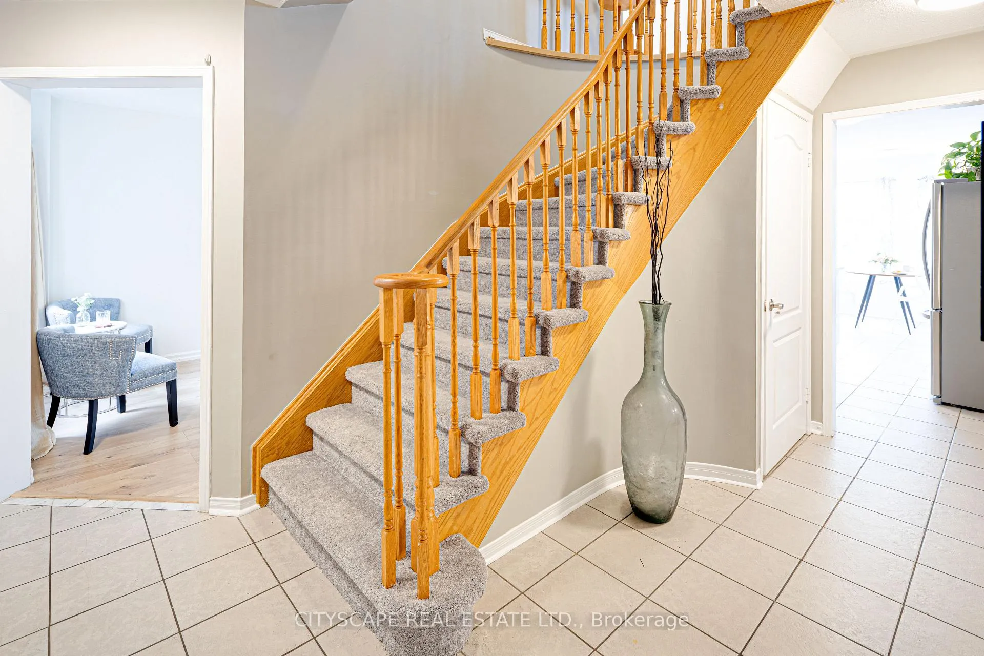 Photo 21 of 1113 Gossamer Drive, Pickering, Liverpool — HOMEH