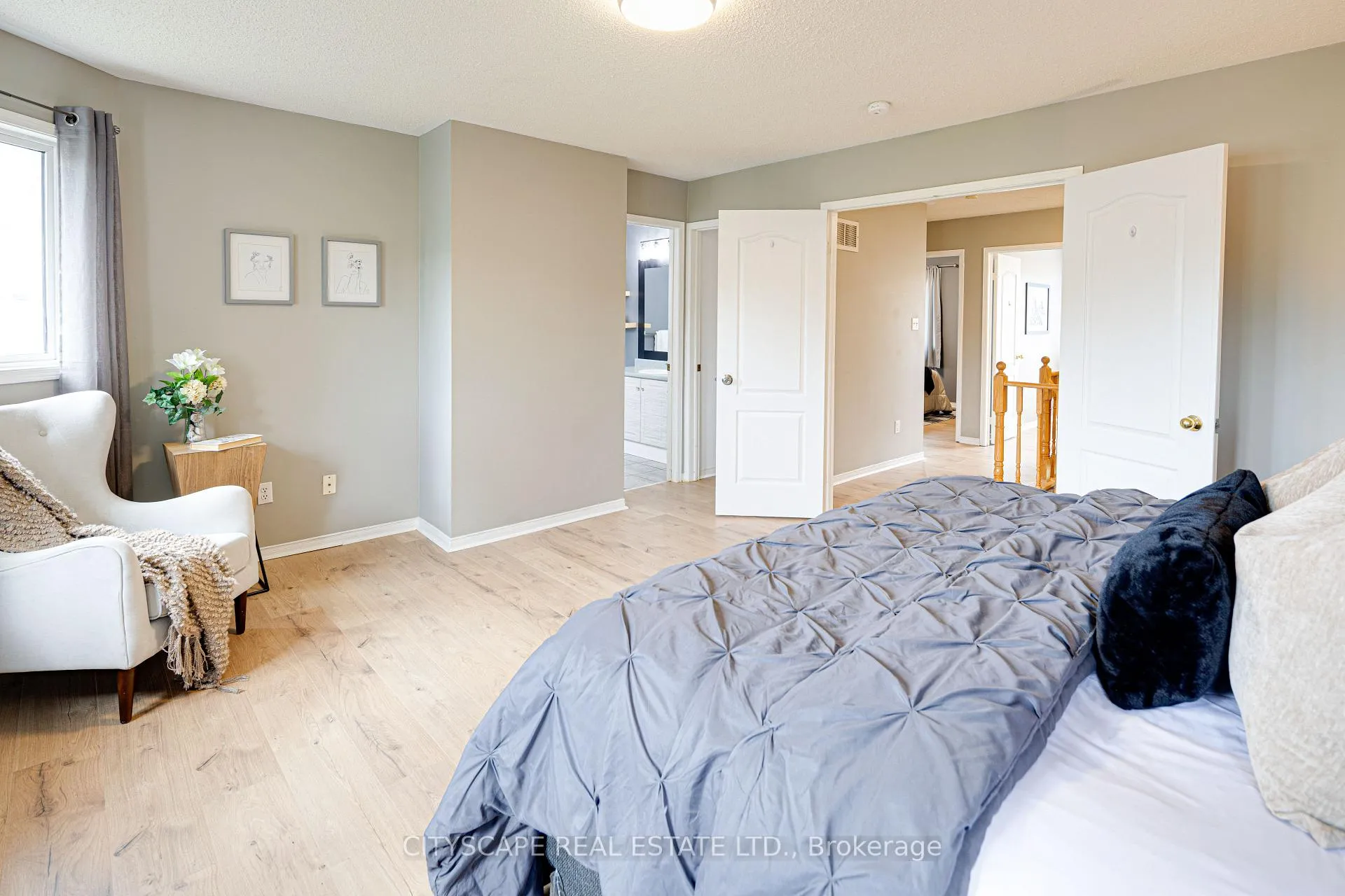 Photo 27 of 1113 Gossamer Drive, Pickering, Liverpool — HOMEH