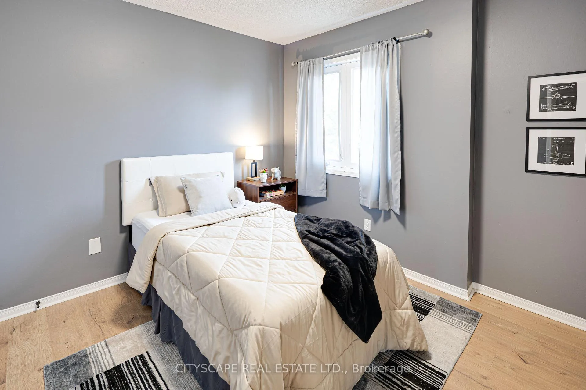 Photo 35 of 1113 Gossamer Drive, Pickering, Liverpool — HOMEH