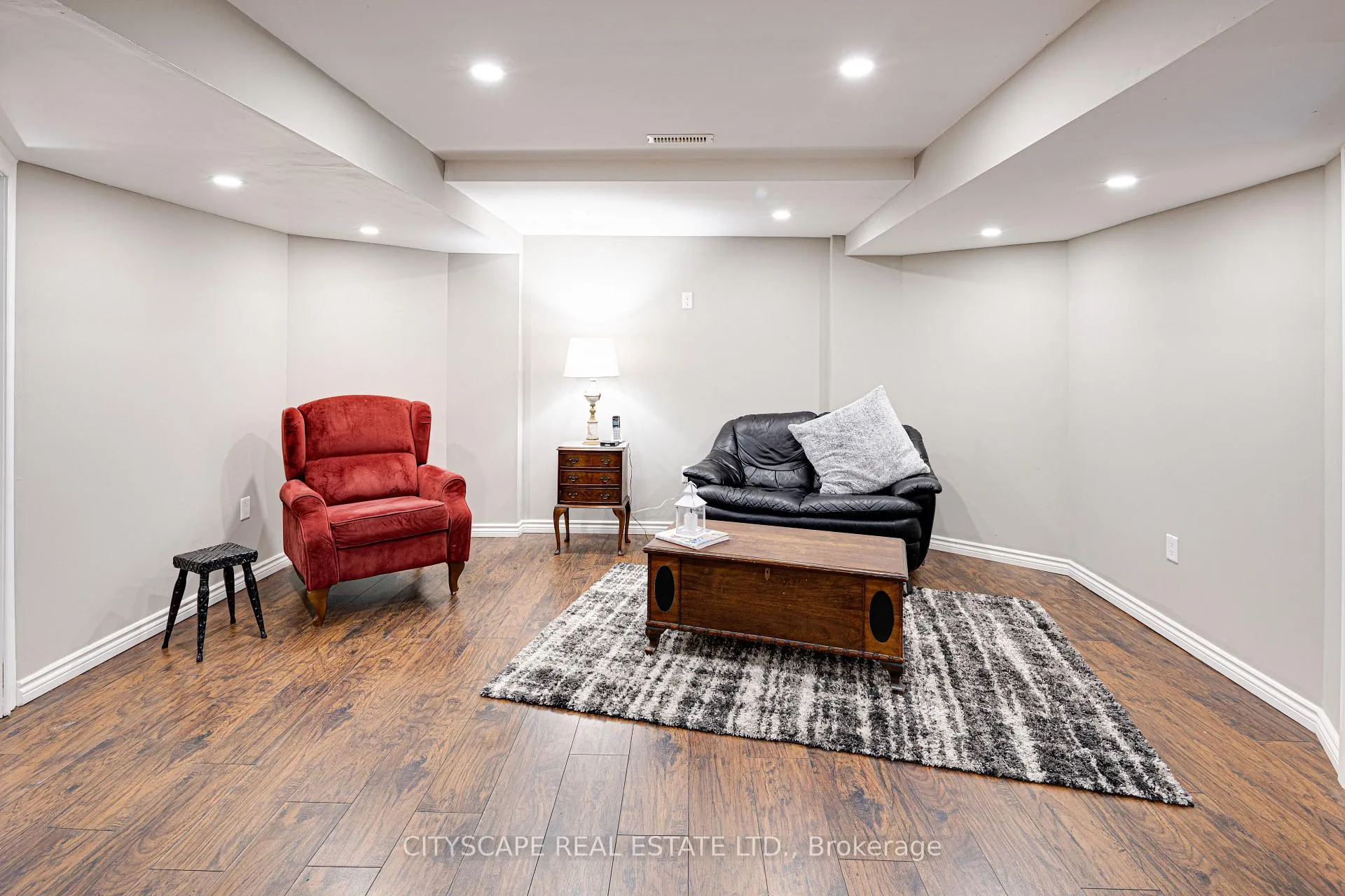Photo 46 of 1113 Gossamer Drive, Pickering, Liverpool — HOMEH