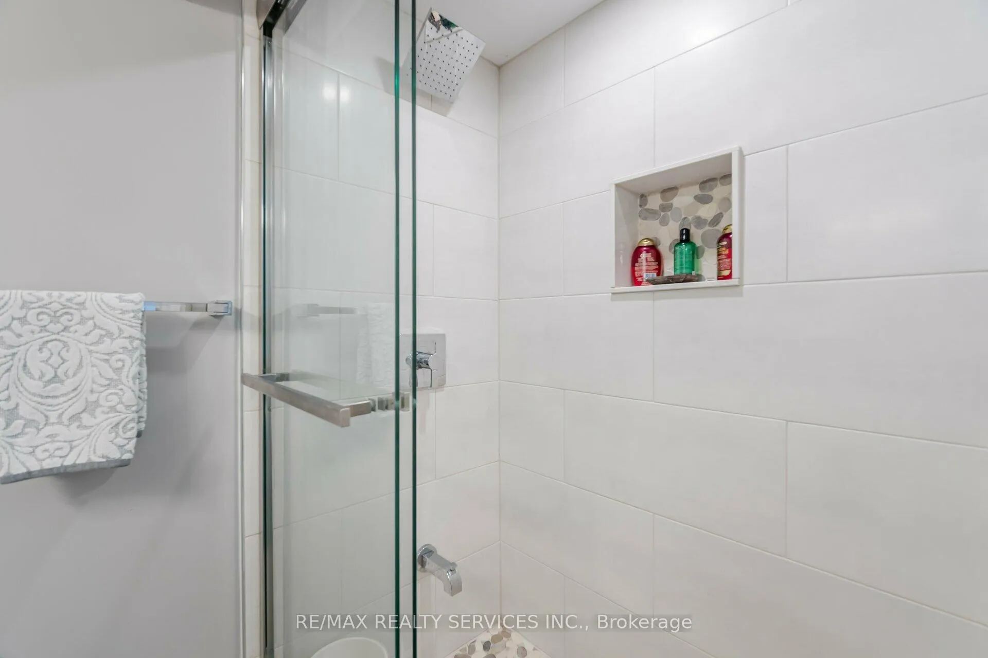 Photo 39 of 457 Trinity Church Road, Hamilton, Rural Glanbrook — HOMEH