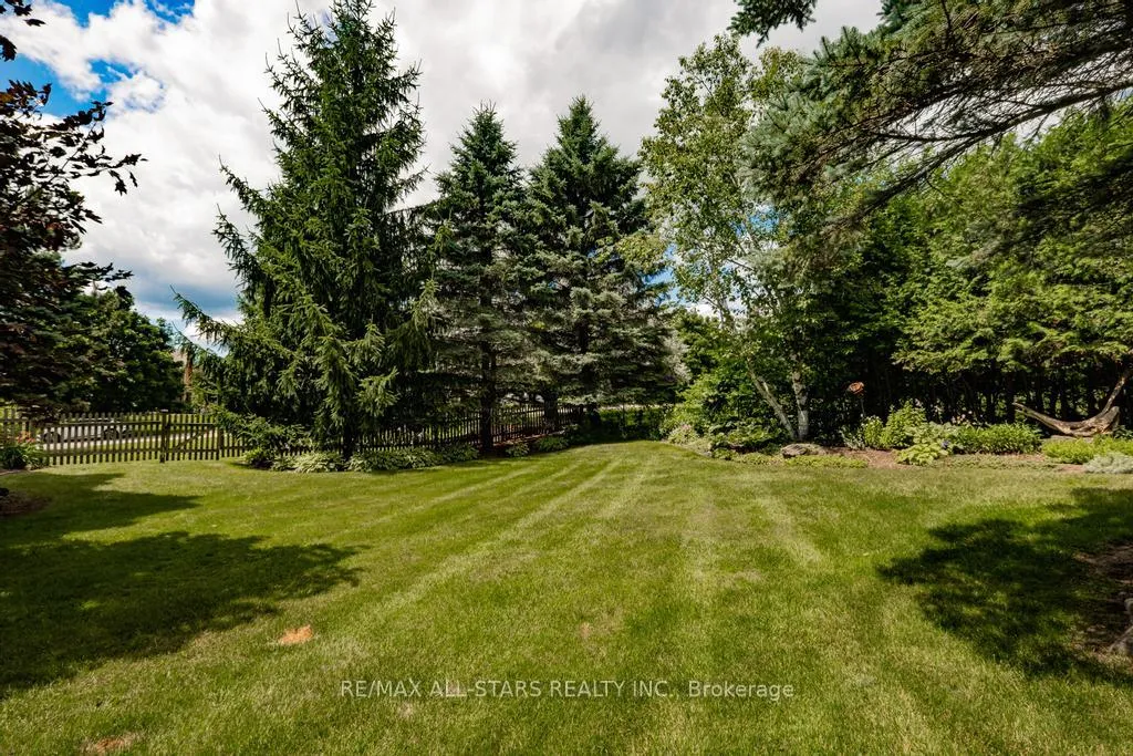 Photo 38 of 1648 Acorn Lane, Pickering, Rural Pickering — HOMEH
